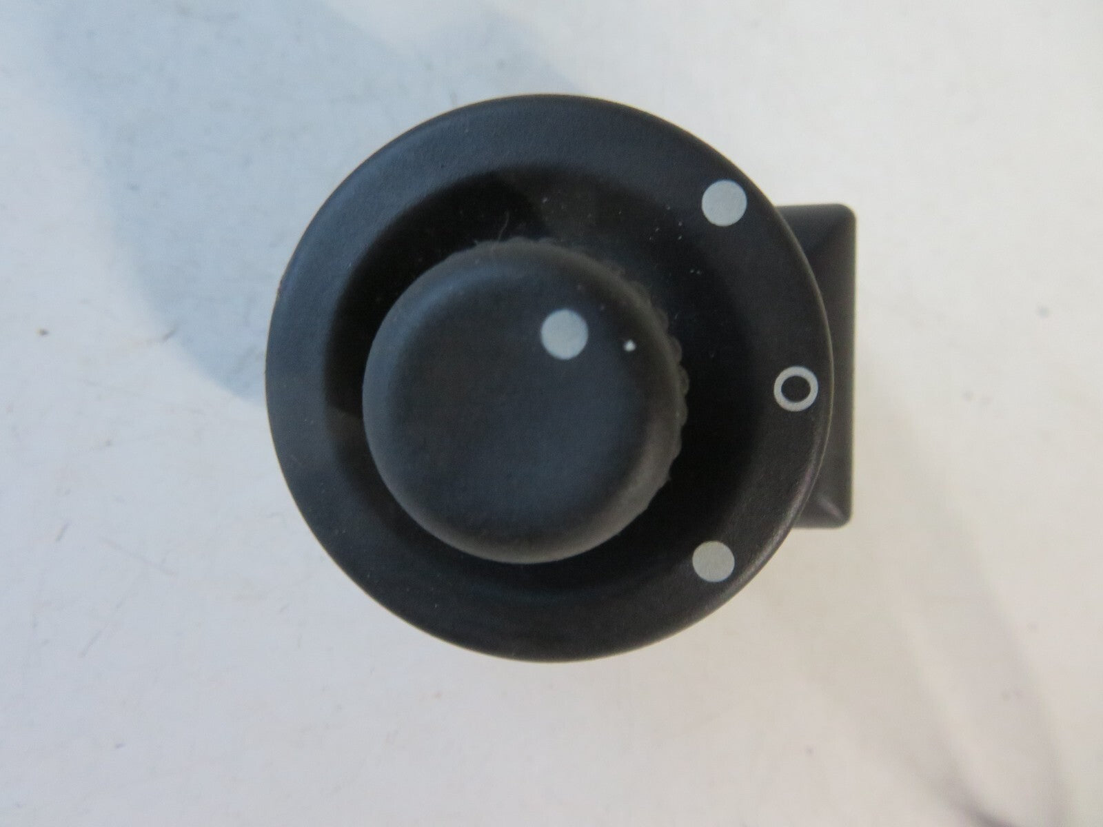 RENAULT LAGUNA ESTATE MIRROR CONTROL SWITCH 2001-2005 AMS1433-12