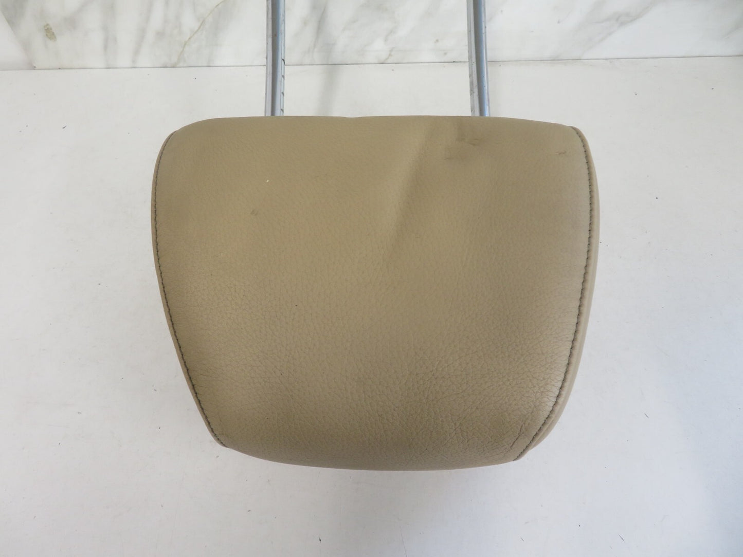 BMW X5 E53 CREAM BEIGE FRONT LEATHER HEAD REST 1999-2006 MIX1642-10