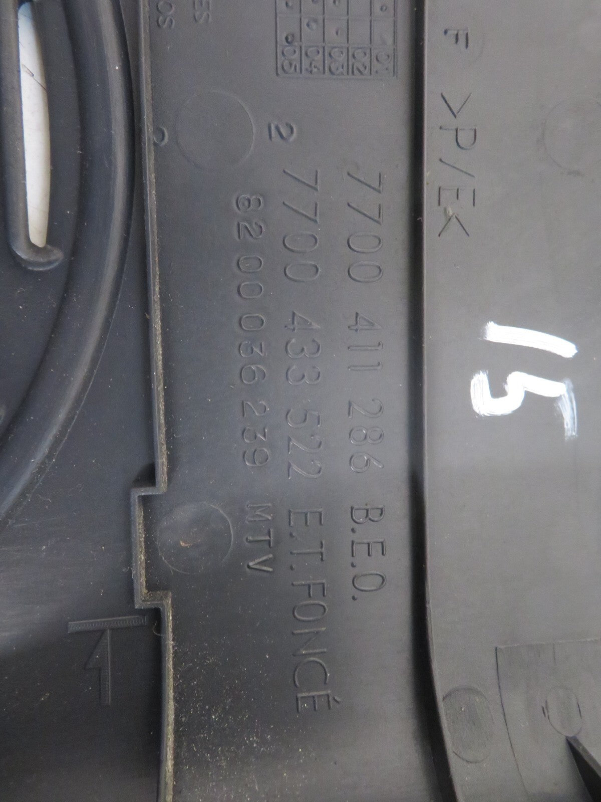 RENAULT CLIO MK2 SPEAKER GRILL COVER TRIM 7700845729 1998-2001 1710-15