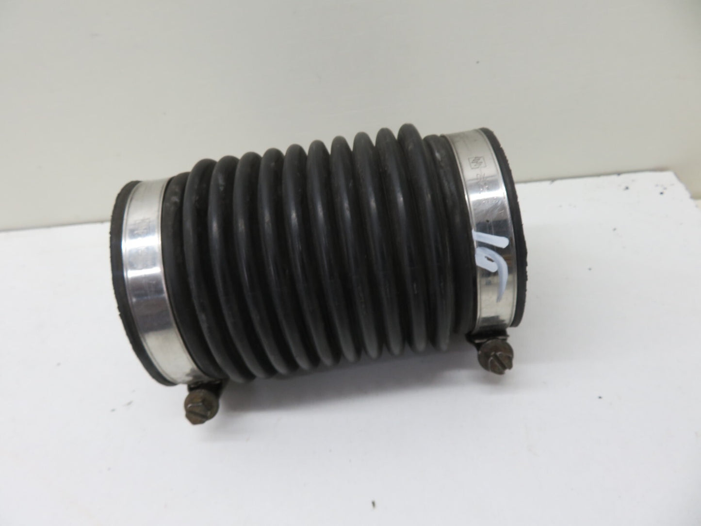 PORSCHE CAYENNE 955 V8 AIR INTAKE PIPE 2003-2006 1718-16