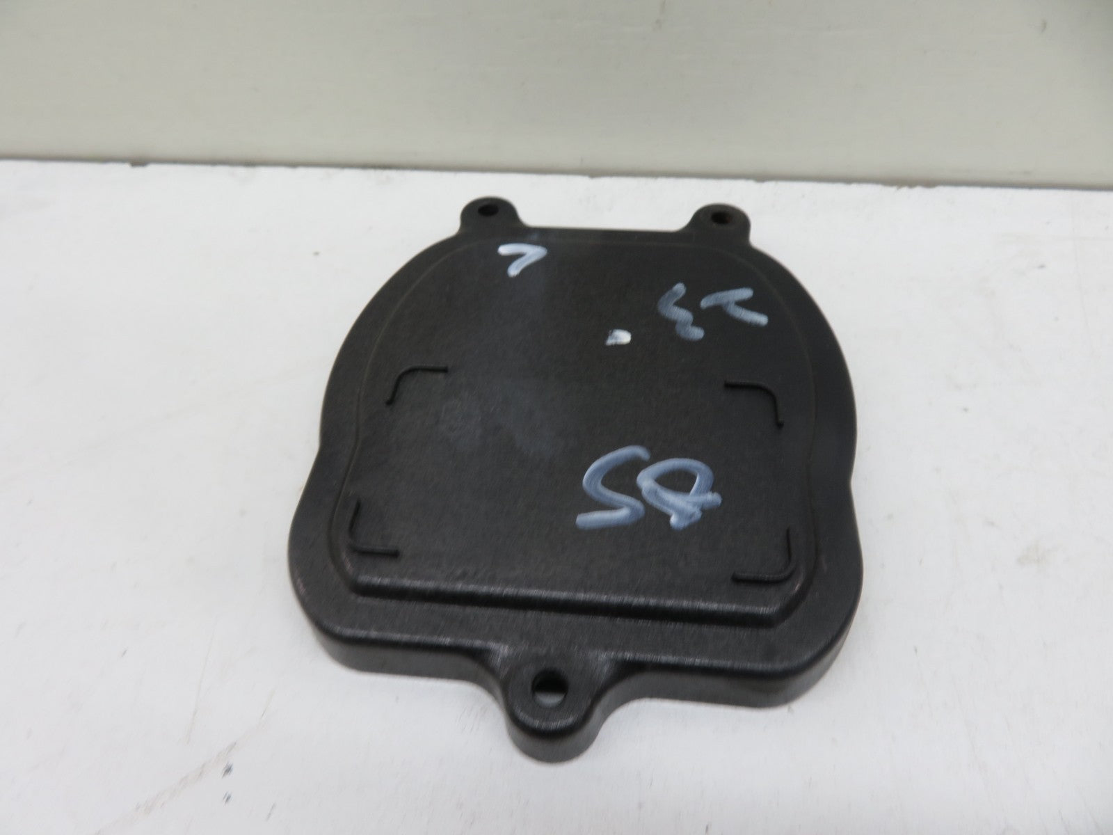 VAUXHALL MOKKA HEADLIGHT BULB COVER TRIM OS DRIVER 2012-2016 1147-7