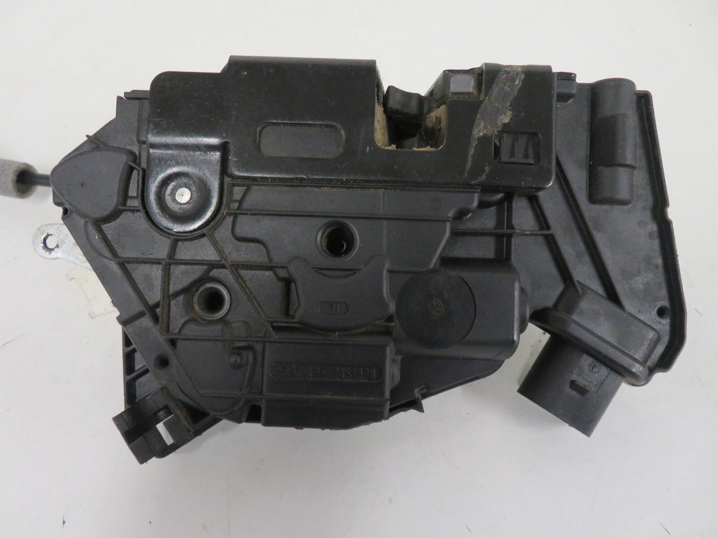 VW SCIROCCO NSF PASSENGER DOOR LOCK CATCH 5N2837015A 2009-2016 STMIX1458-6