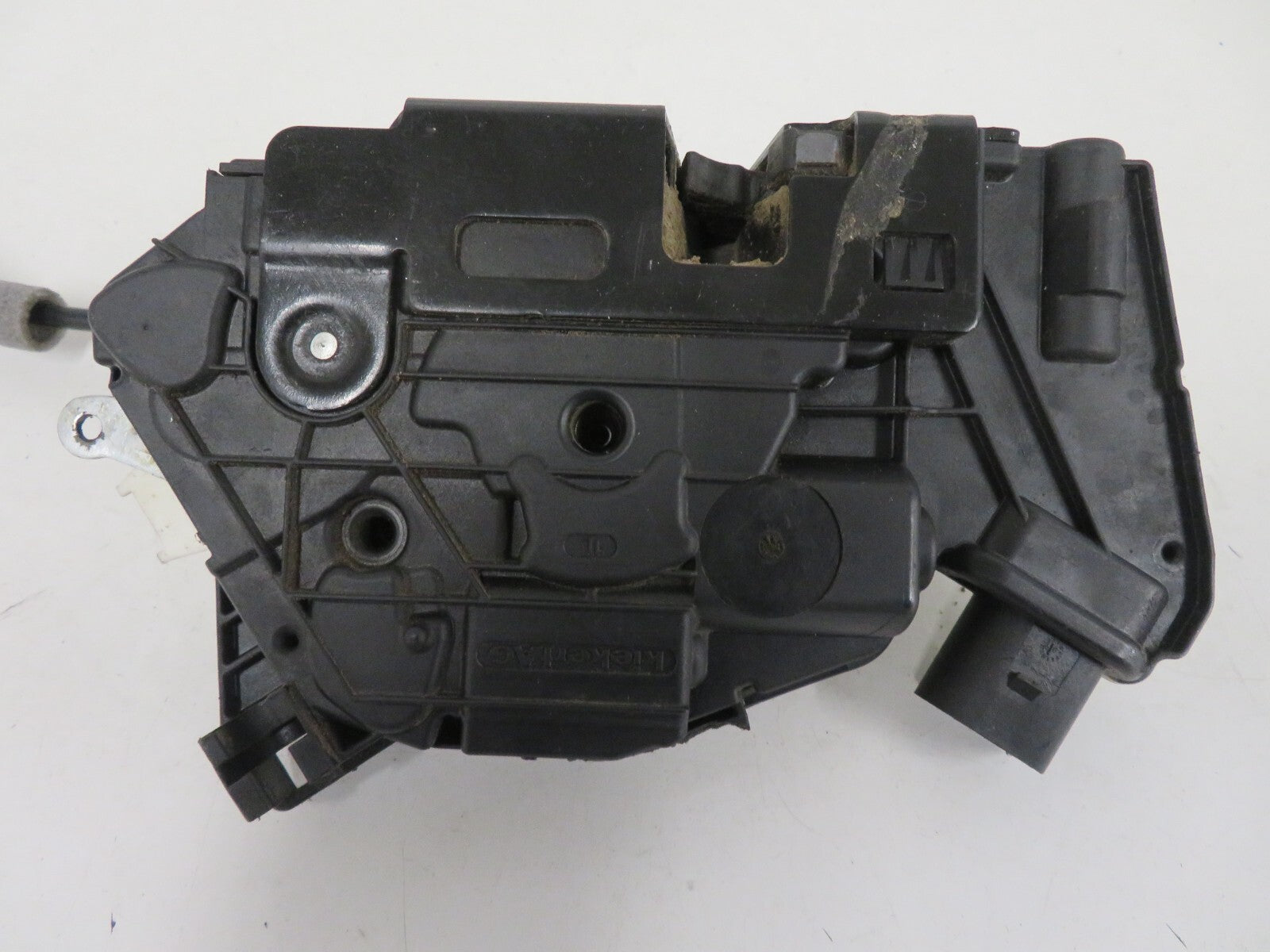 VW SCIROCCO NSF PASSENGER DOOR LOCK CATCH 5N2837015A 2009-2016 STMIX1458-6