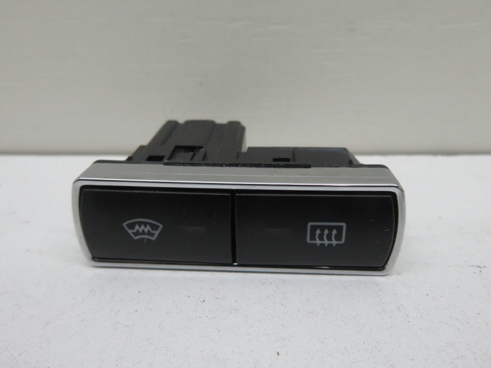FORD SMAX WINDOW DEMIST SWITCH BS7T-18K574-AA 2006-2010 1847-32