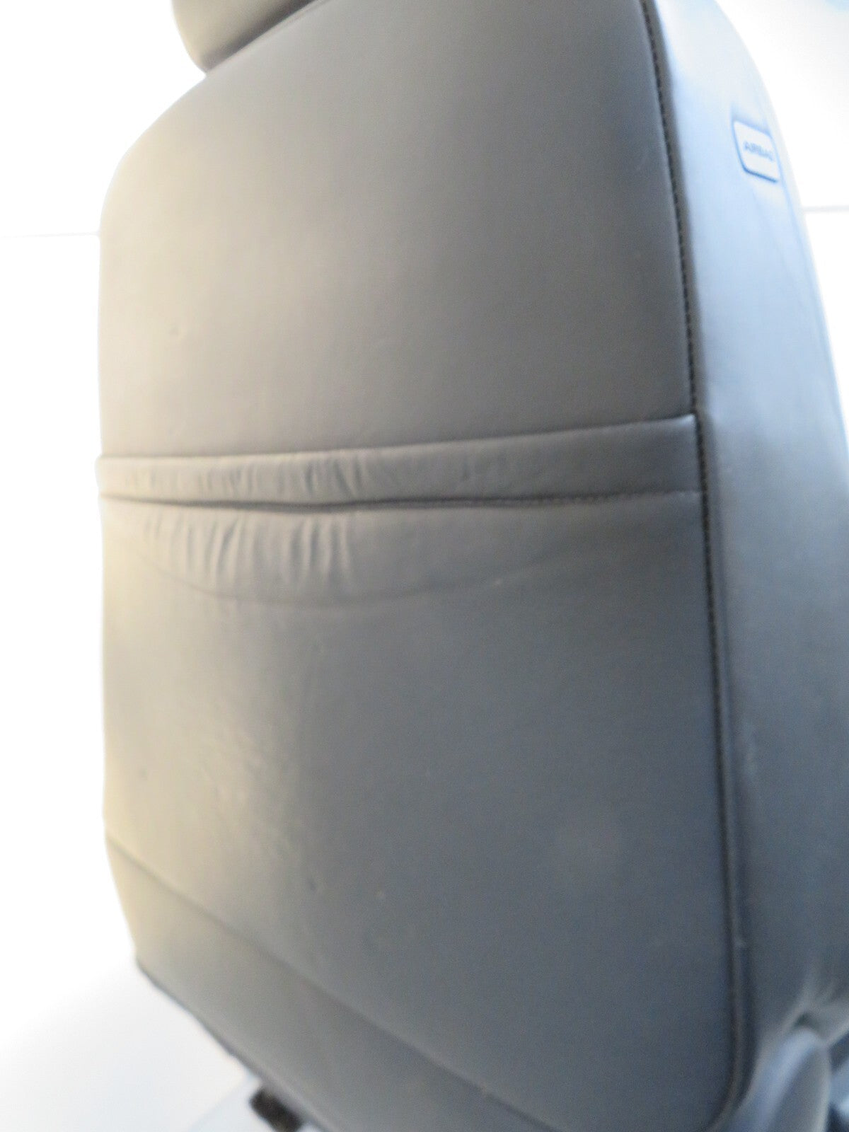 AUDI A8 D2 LEATHER RECARO DRIVER FRONT SEAT  1998-2002