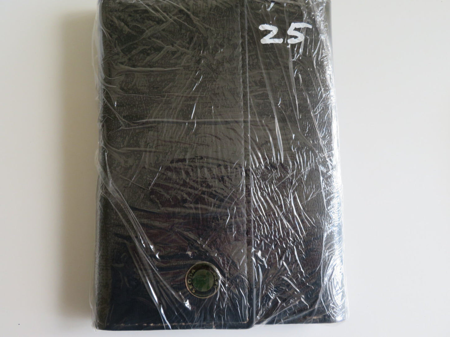 SKODA FELICA OWNERS MANUAL WITH FOLDER 1997-2001 HM1-25