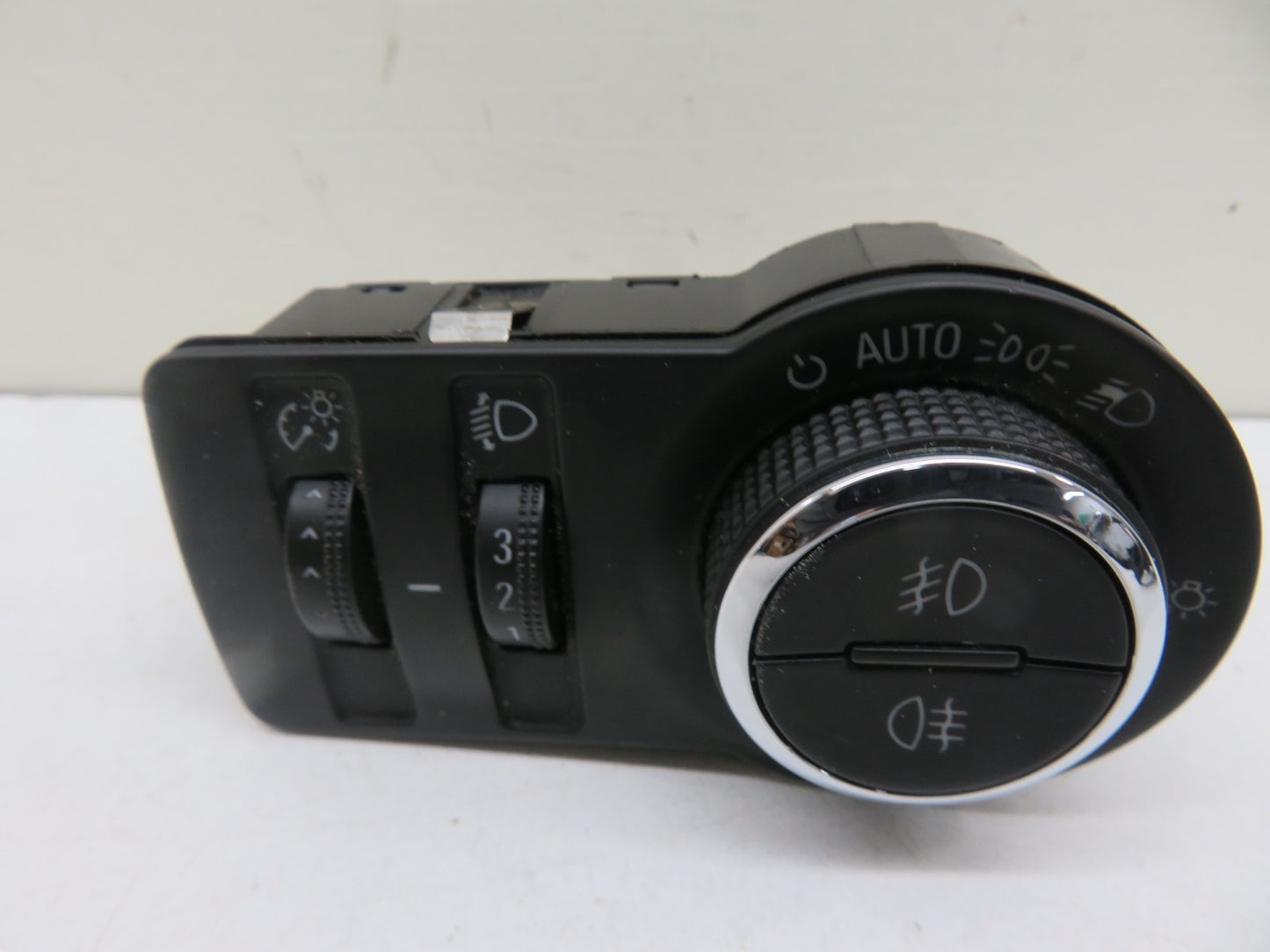 VAUXHALL INSIGNIA HEADLIGHT CONTROL SWITCH 13268694 2008-2013 1155-9