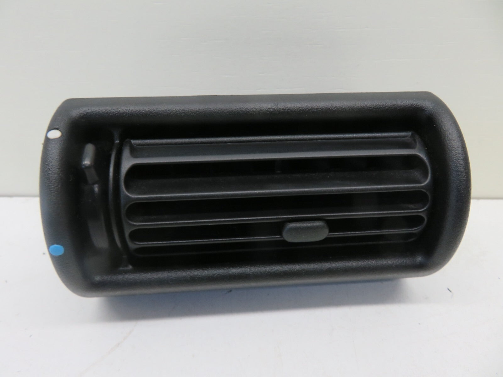 LAND ROVER FREELANDER 1 DASHBOARD AIR VENT 2004-2006 1734-8