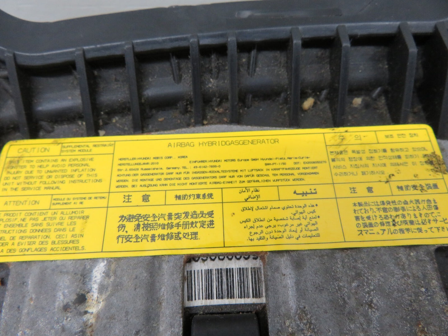 HYUNDAI I40 FRONT KNEE AIR BAG 2011-2015 A581-3