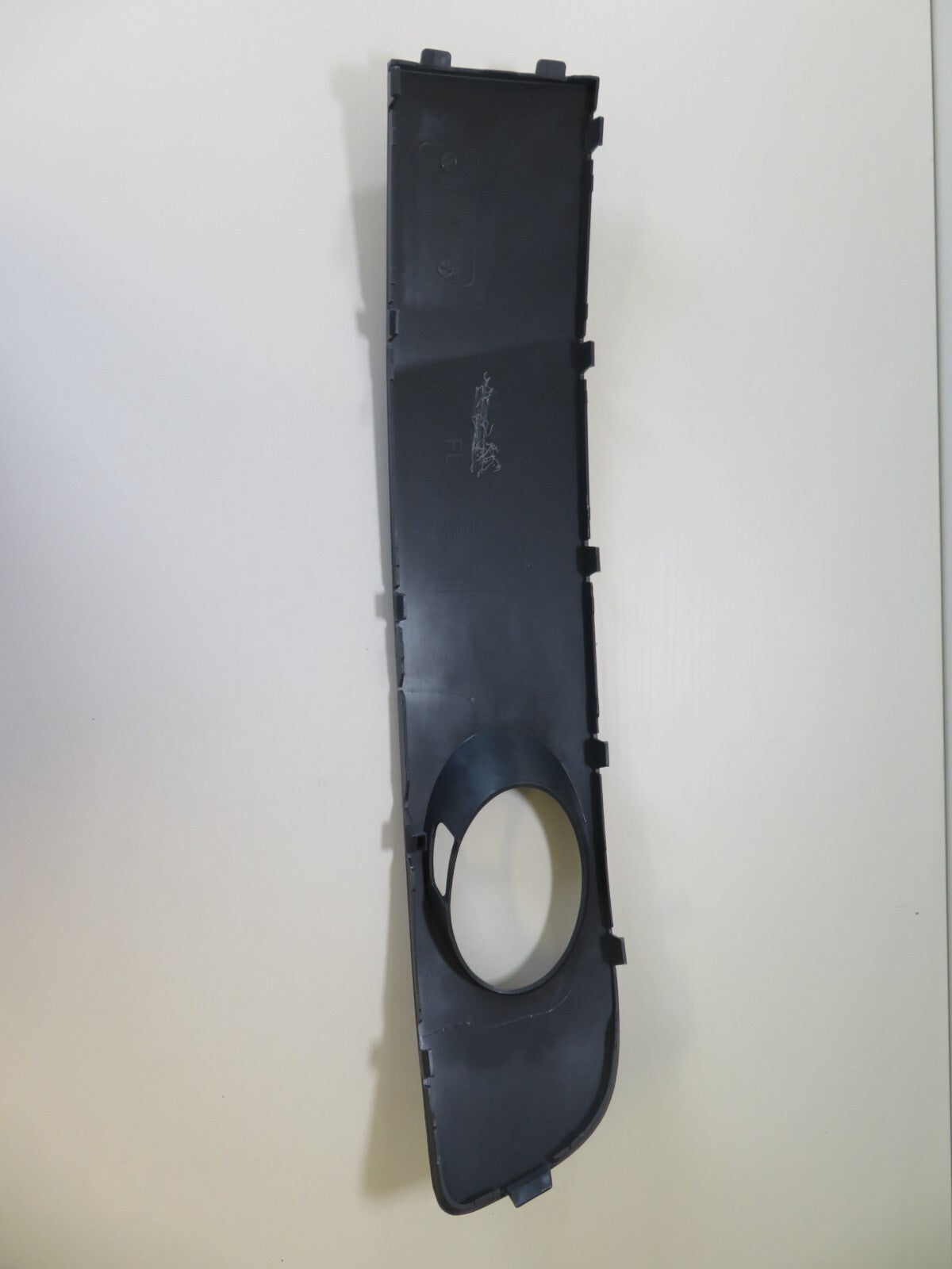 LH PASSENGER NS FRONT BUMPER GRILLE FOG SURROUND FOR VW TRANSPORTER 2003-2015