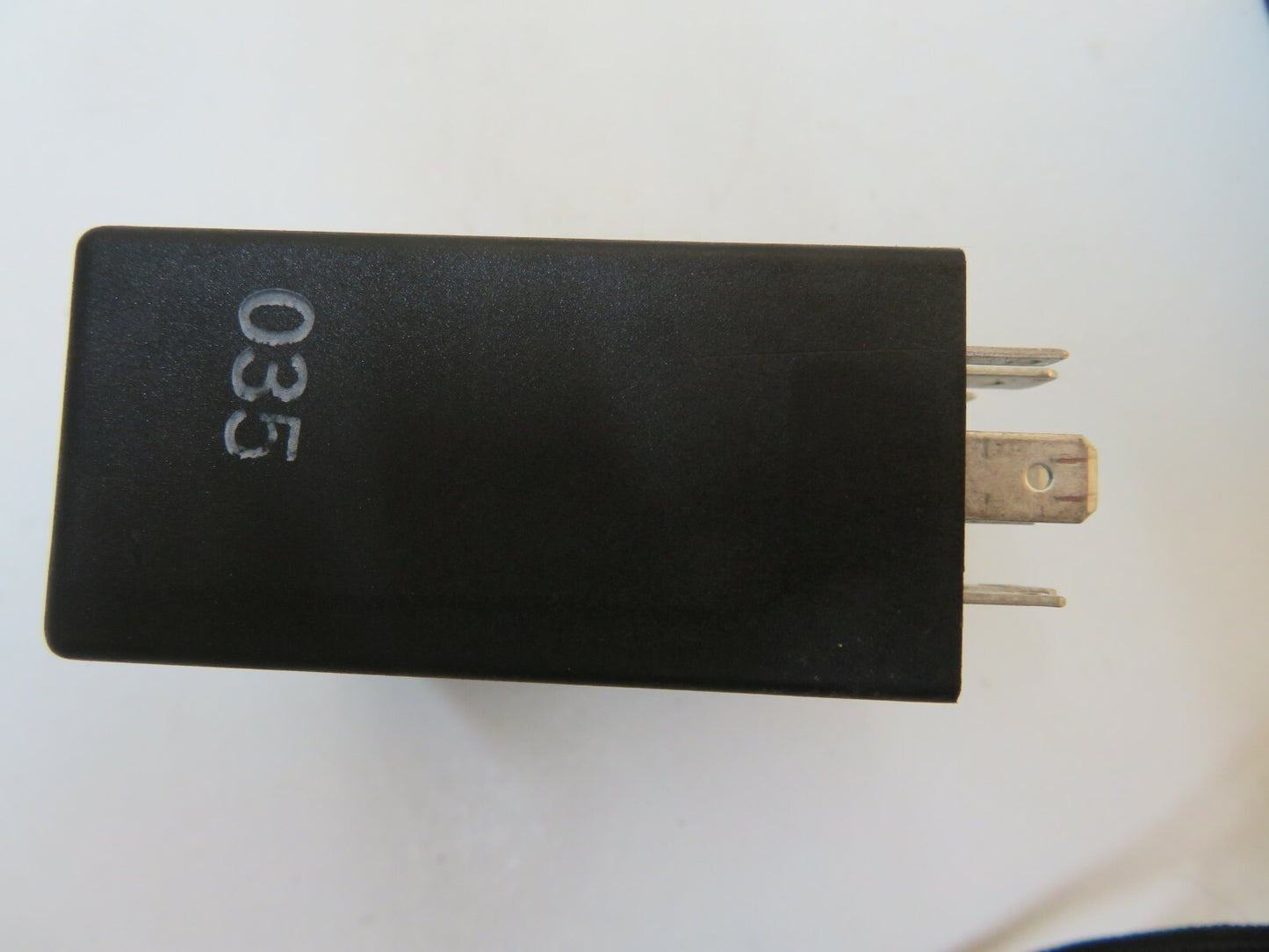 AUDI A6 C5 ALL ROAD HEADLIGHT RELAY 4B0919471A 1998-2003 REFB5-1