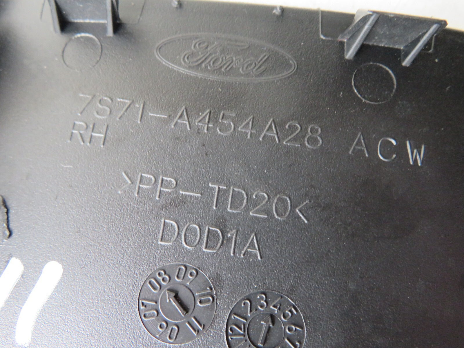 FORD MONDEO MK4 HATCHBACK OSR LIGHT ACCESS COVER 2007-2011 1201-11 SA