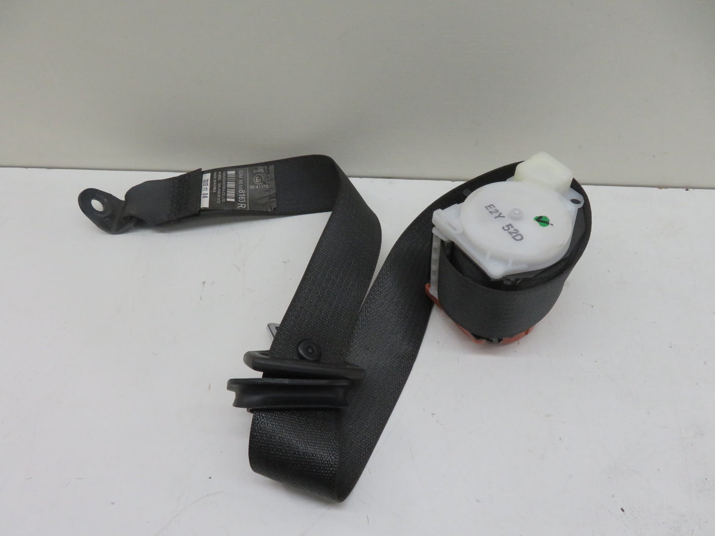 VAUXHALL MOKKA OSR REAR DRIVER SEAT BELT 95108163 2012-2016 1147-9