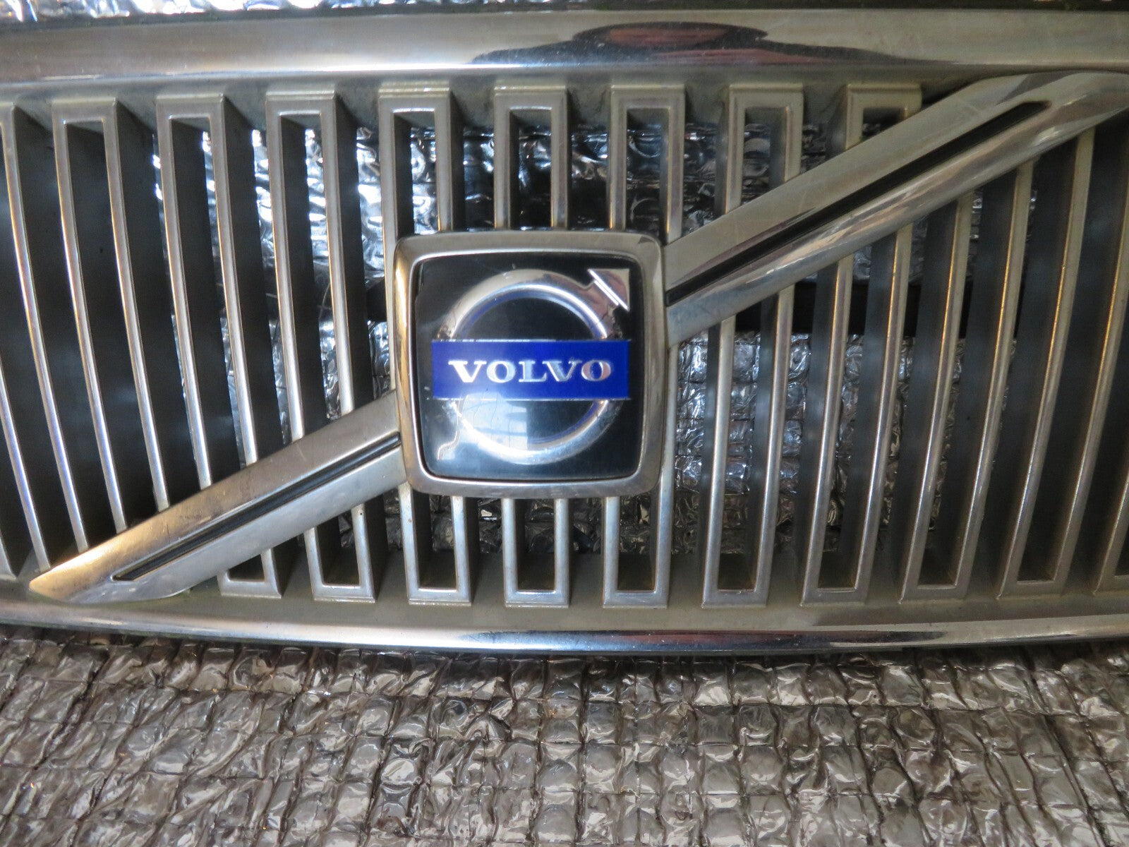 VOLVO C70 MK1 T5 FRONT GRILL 1998-2004