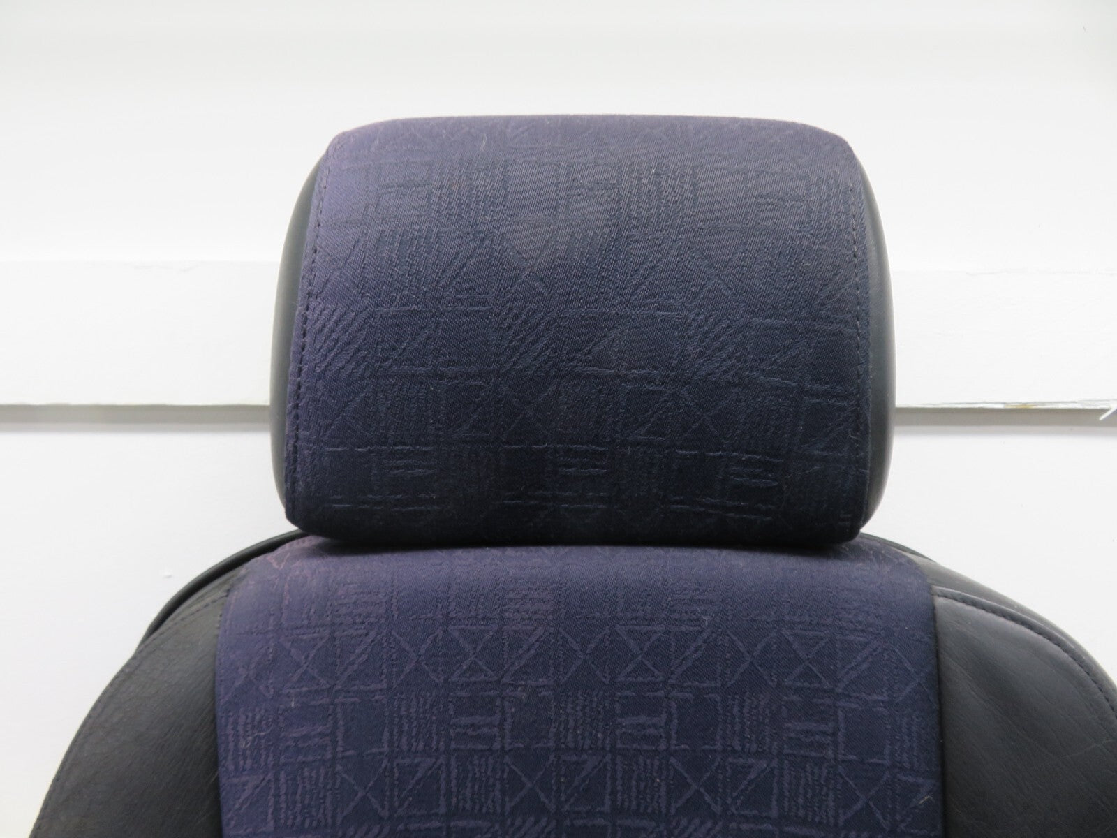 BMW E36 CONVERTIBLE COUPE OS DRIVER HALF LEATHER SEAT (SEE PHOTOS) 1990-1998