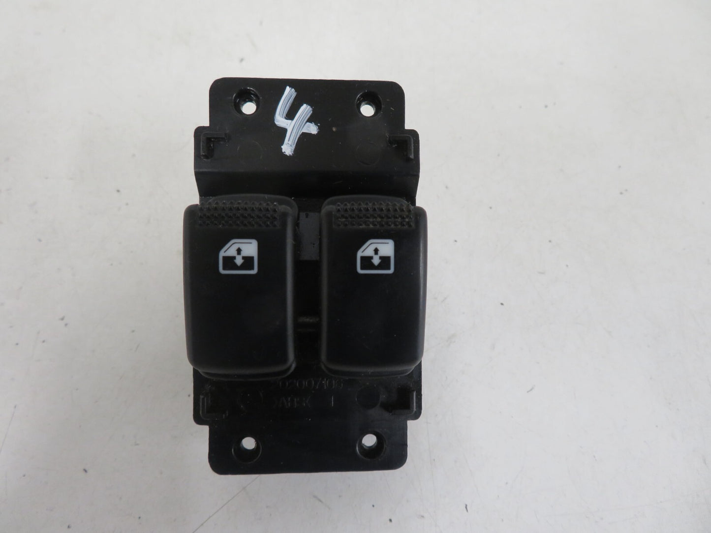 HYUNDAI I10 OS DRIVER WINDOW SWITCHES 202007106 2007-2013 HDMIX1400-4