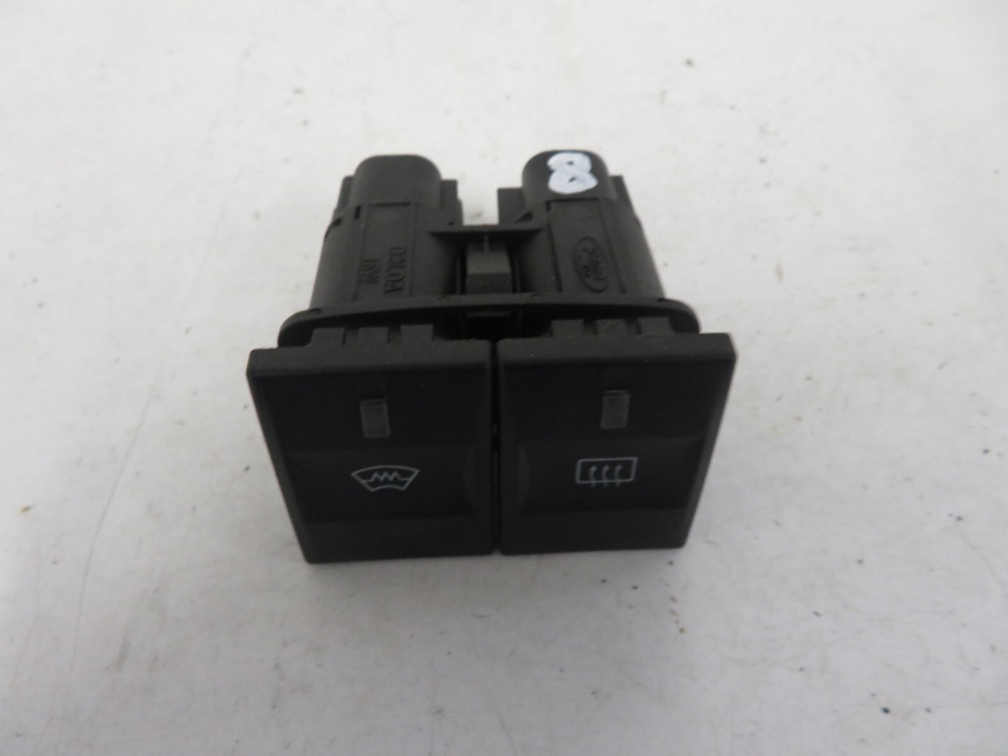FORD MONDEO MK3 WINDOW DEMIST SWITCHES 2000-2006 1639-8