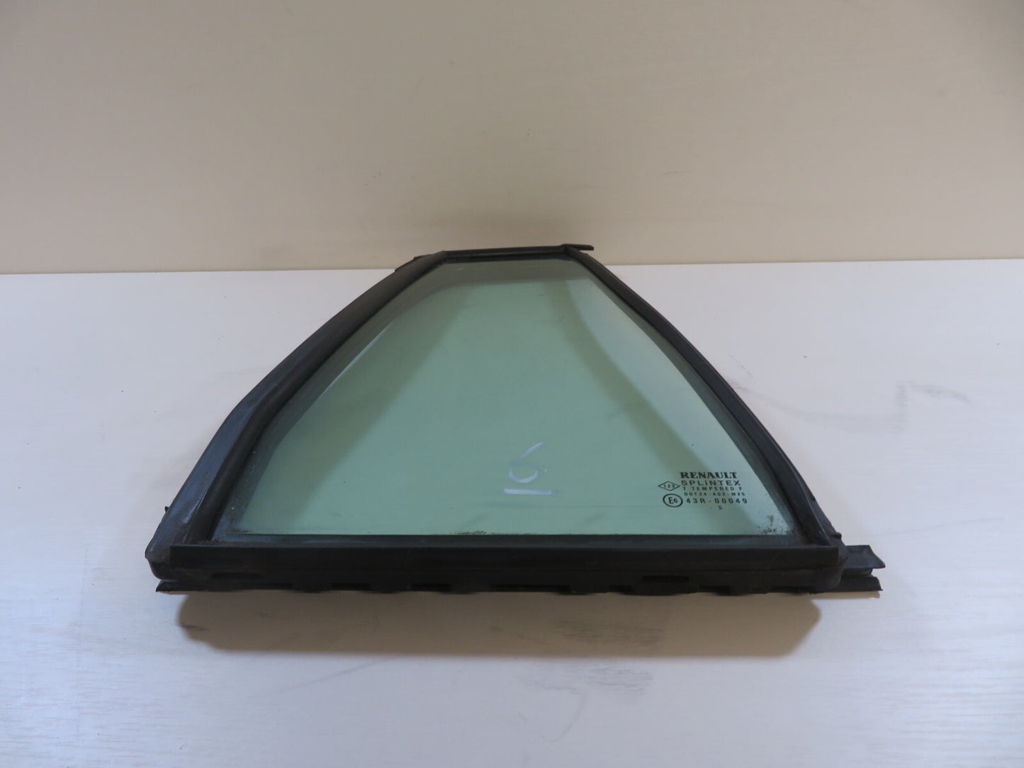 RENAULT LAGUNA OSR DRIVER REAR QUARTER GLASS ESTATE 2001-2007 MIX1632-6