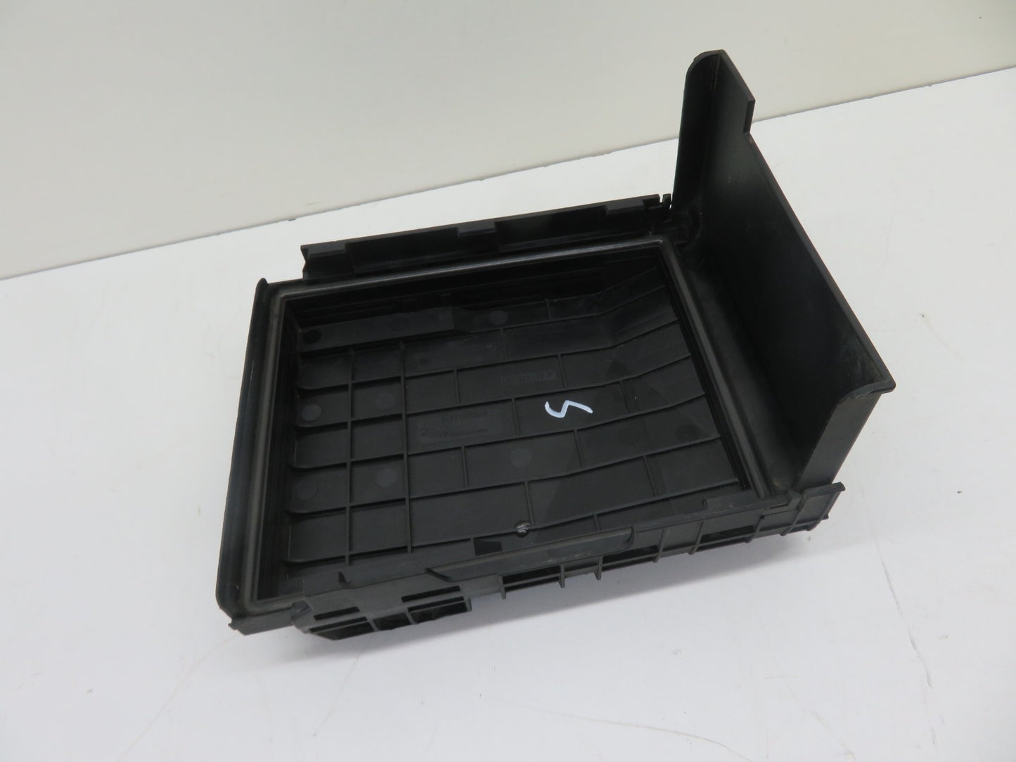 VW GOLF MK6 ENGINE BAY FUSE BOX COVER TRIM 1K0937132F 2009-2013 1500-5