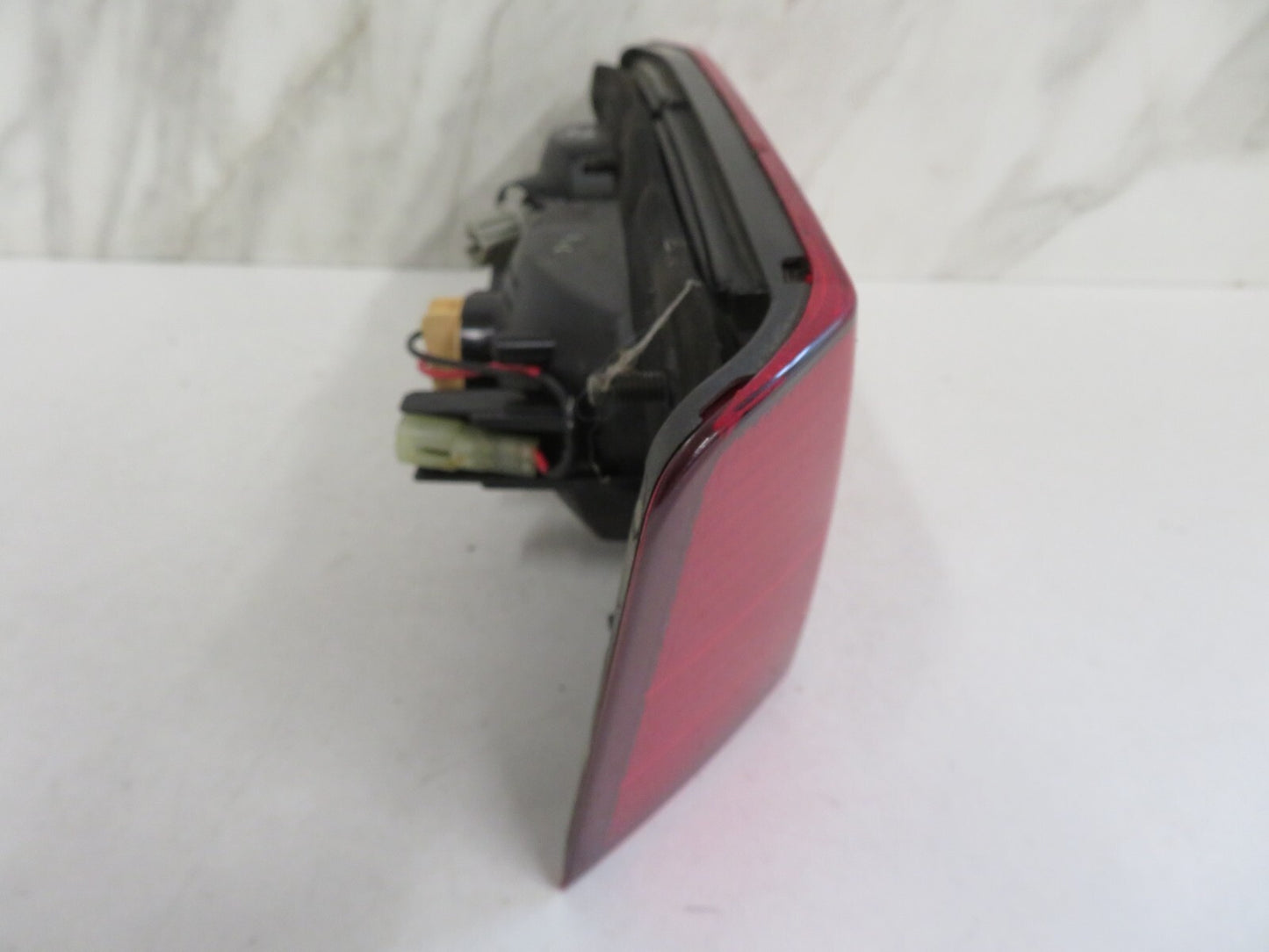 MITSUBISHI GALANT NS REAR TAIL LIGHT 226-87201 1996-2004 MIX-1710-5