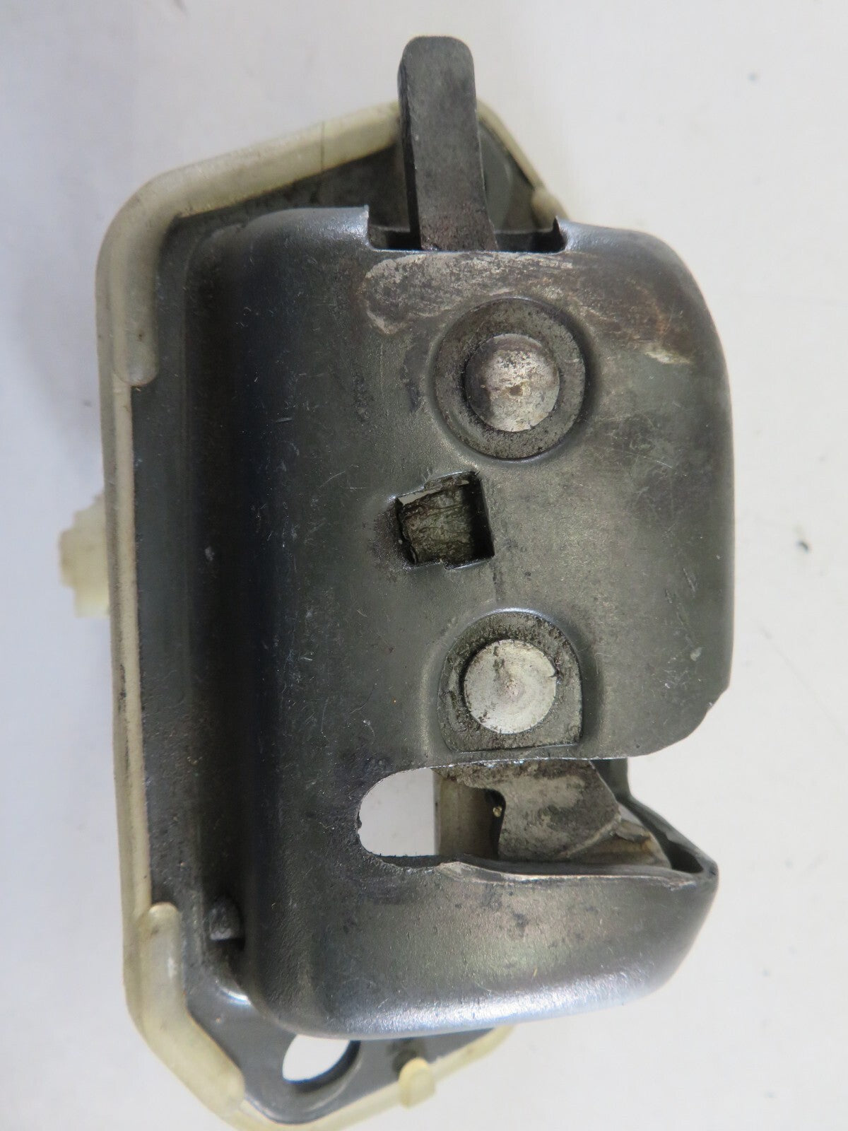 ROVER CITY ROVER TAILGATE BOOT LOCK CATCH 2003-2005 1642-5