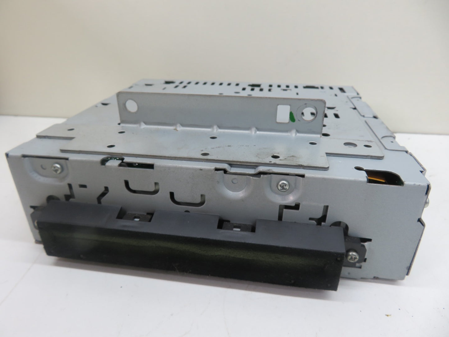 VOLVO V50 RADIO CD HEAD UNIT 30732601-1 2004-2008 HN54-1