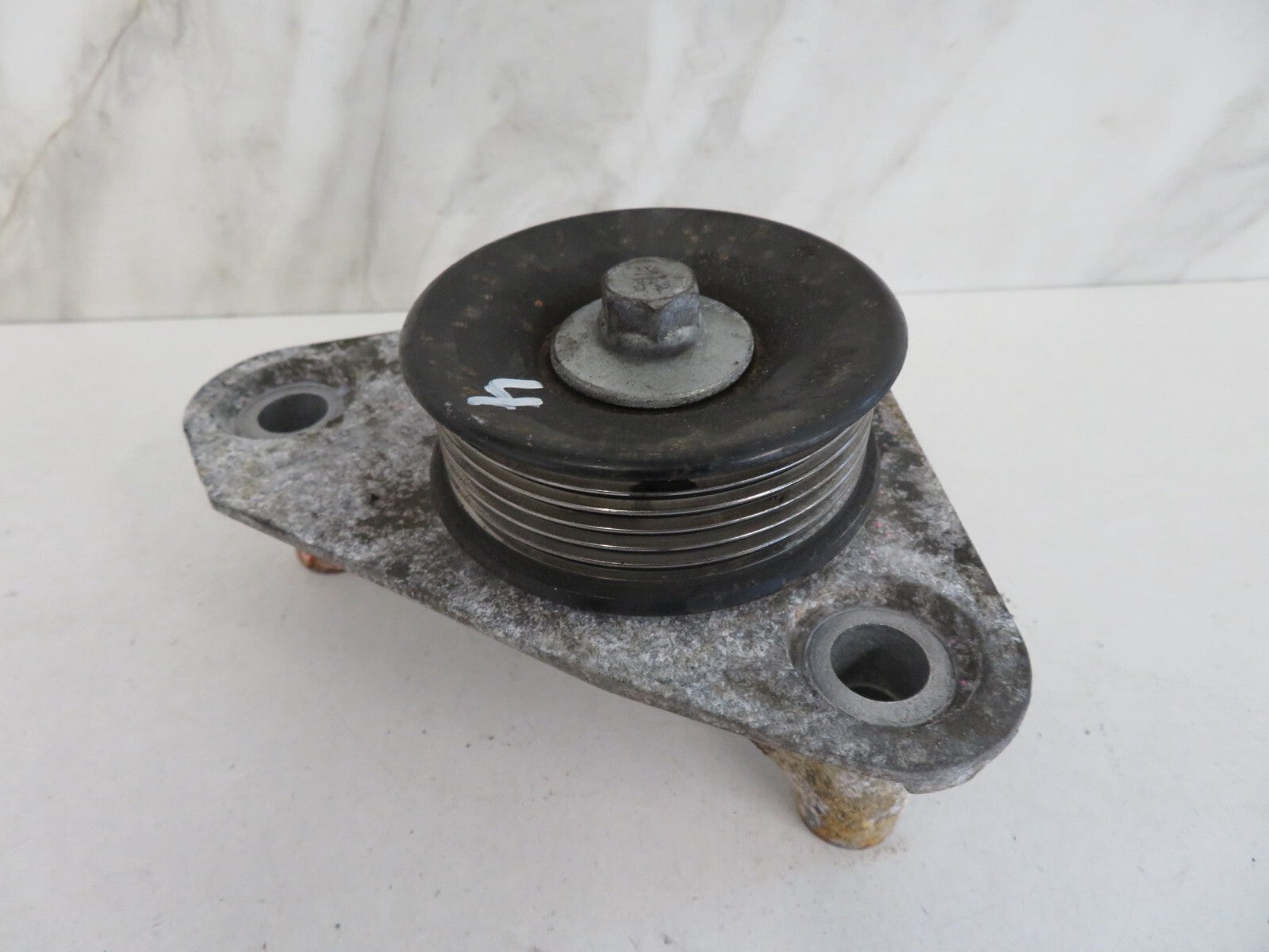 JAGUAR XF X250 FAN BELT IDLER PULLEY 4R8Q-8680-CB  2008-2016 1241-4