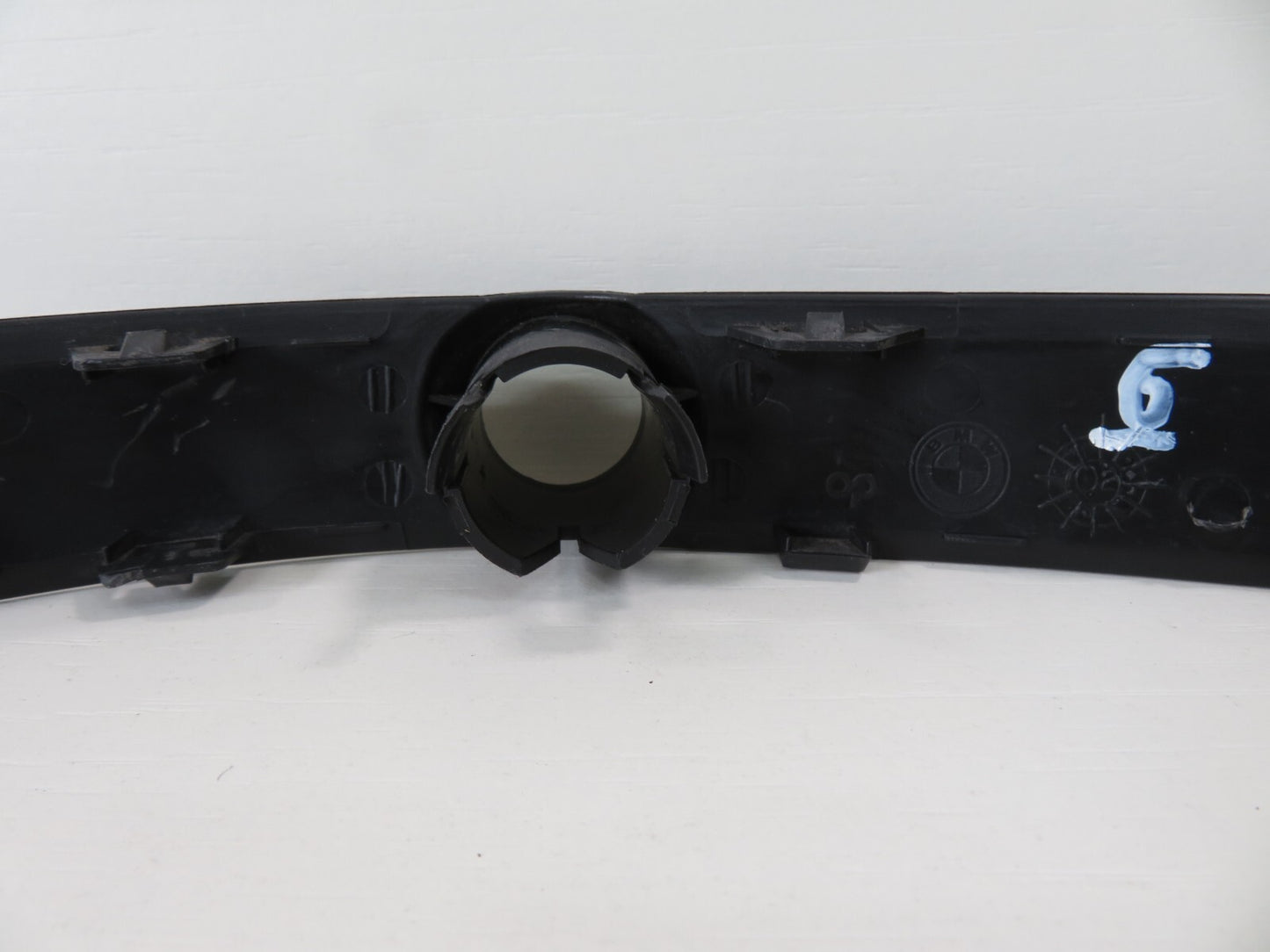 BMW X5 E53 FRONT NSF BUMPER TRIM 8408385 1999-2003 MIX1647-6