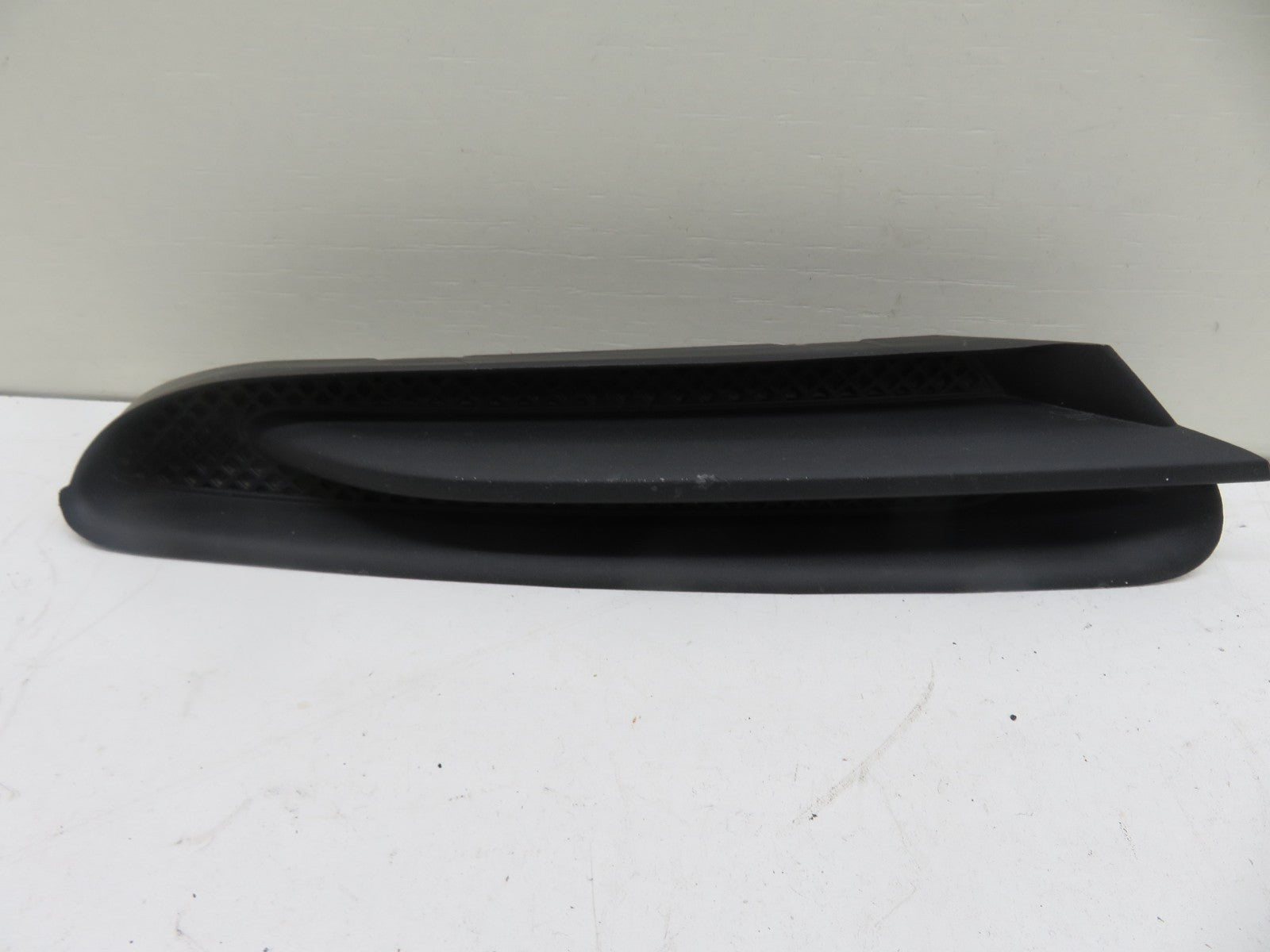 VAUXHALL MOKKA OSF DRIVER FRONT BUMPER TRIM 2012-2016 1147-3