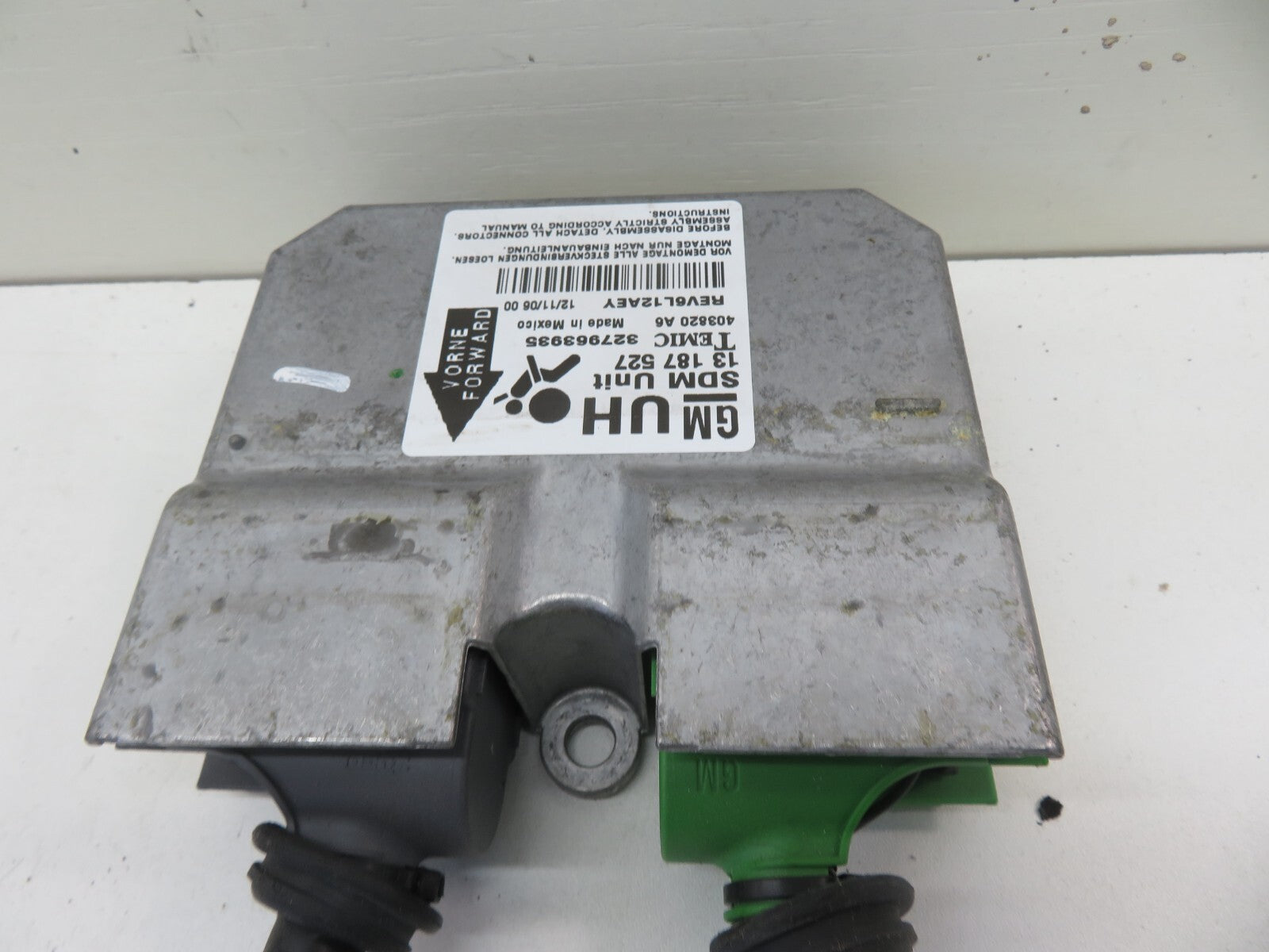 VAUXHALL CORSA D 3DR AIR BAG CONTROL MODULE 13187527 2006-2011 1700-1