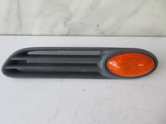 BMW MINI ONE COOPER R50 R53 NS INDICATOR LIGHT GRILL 2001-2006 A1543-17
