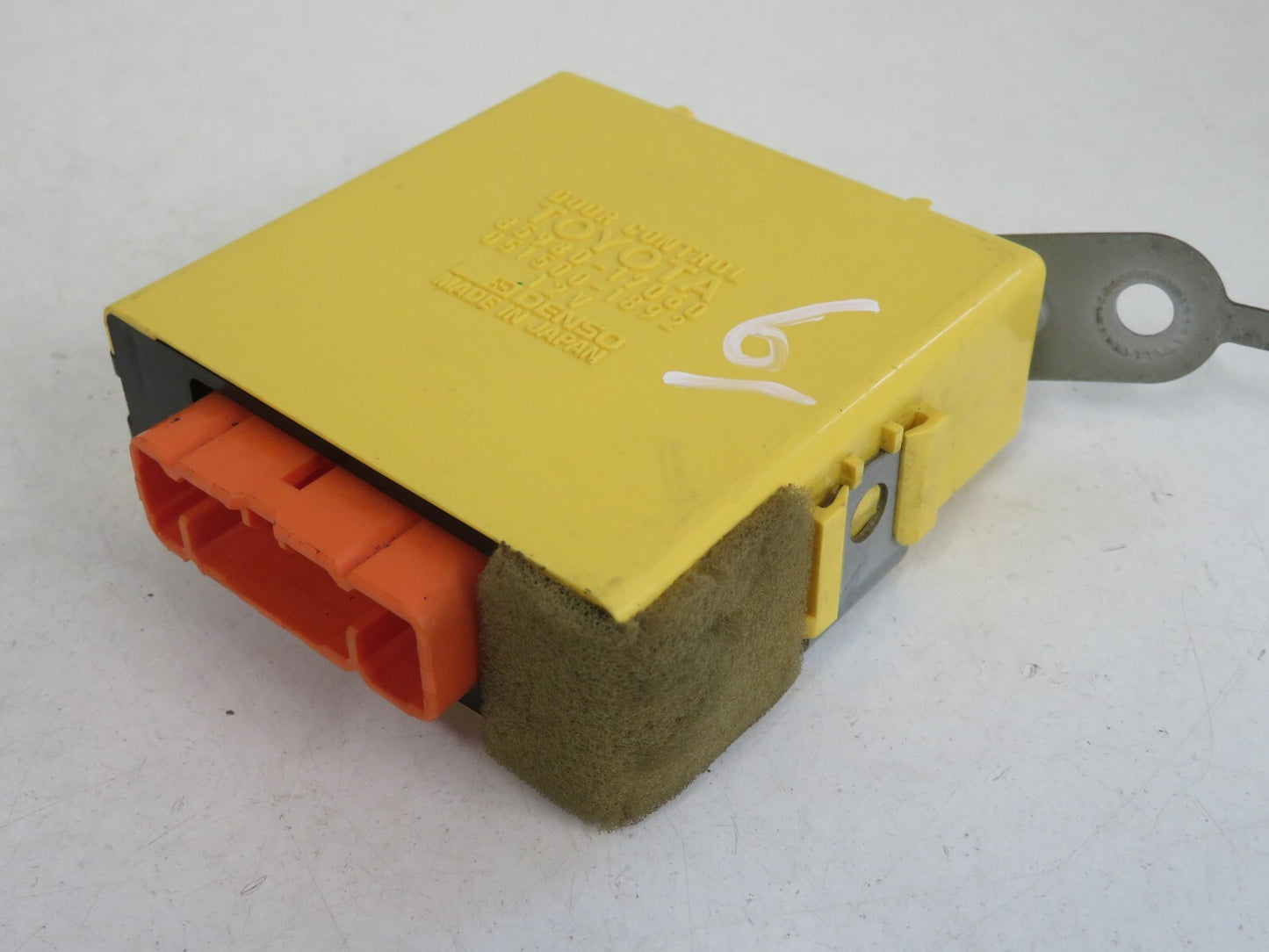 TOYOTA MR2 MK2 SW20 DOOR CONTROL MODULE RELAY 85980-17060 AM1206-6