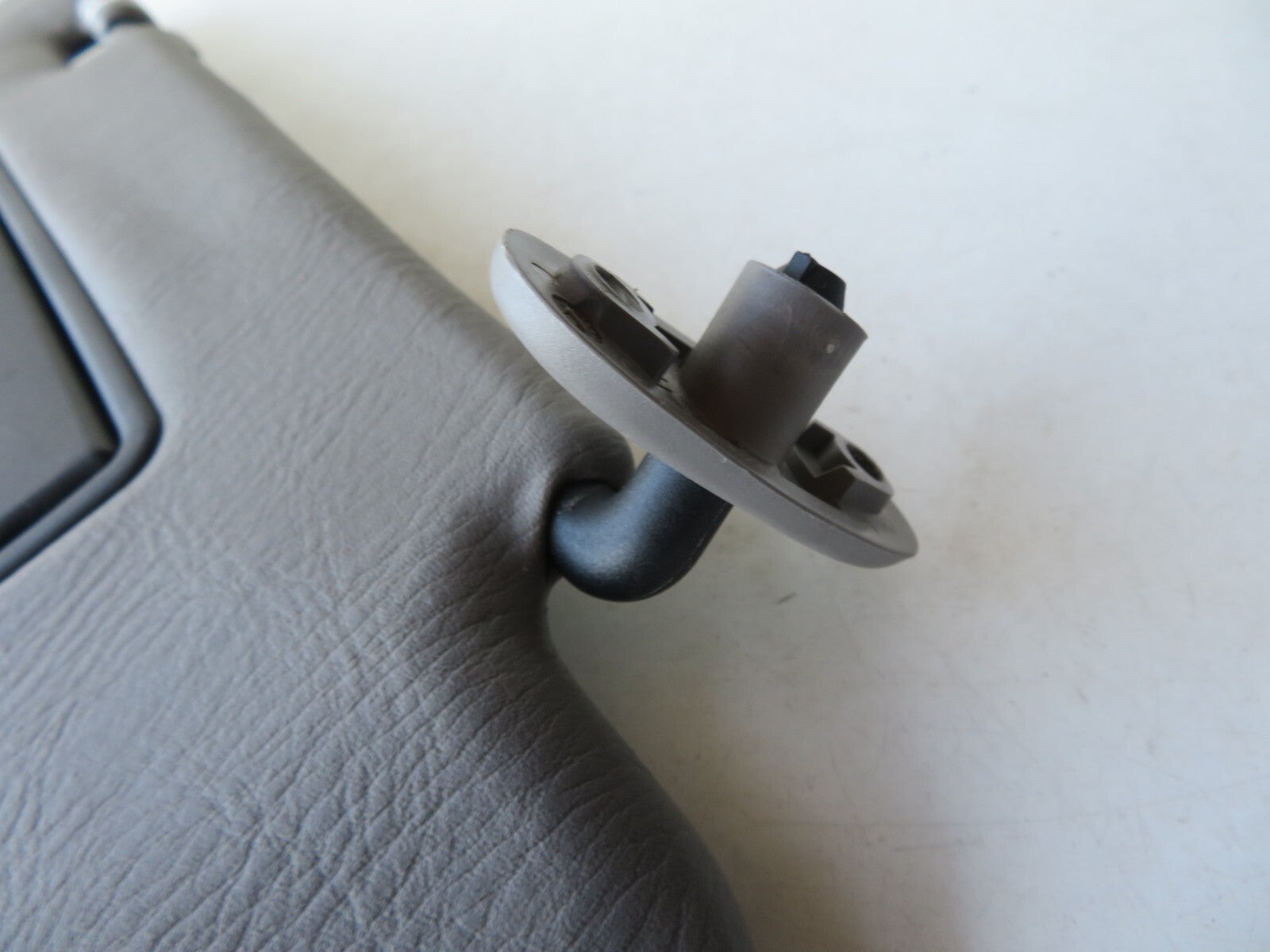 NISSAN MICRA K11 OS DRIVER SUN VISOR 1993-2002 AMS1036-11