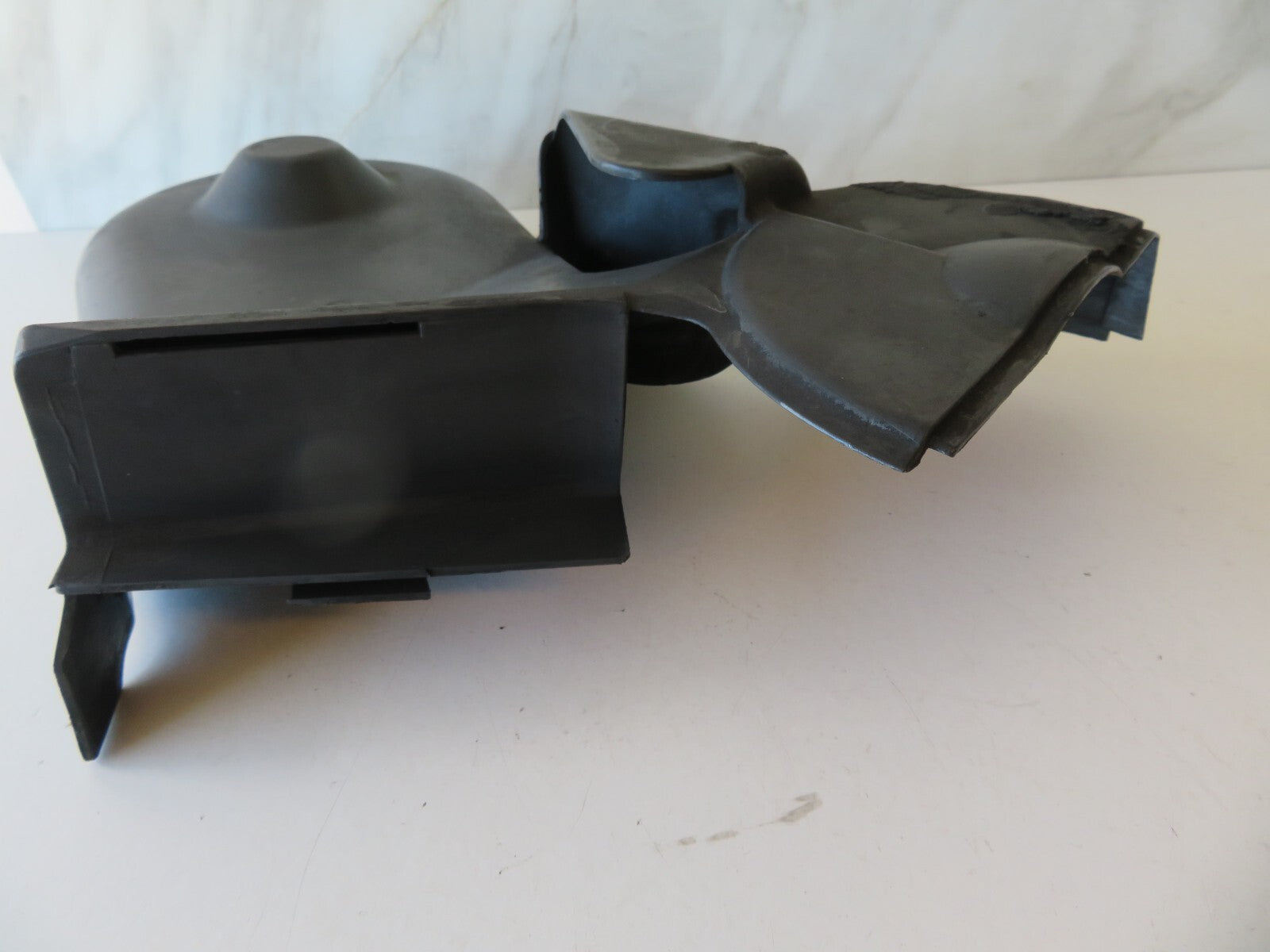 AUDI A6 C5 ALL ROAD 2.5 TDI CAMBELT COVER e059109124g 2000-2005 AMS1025