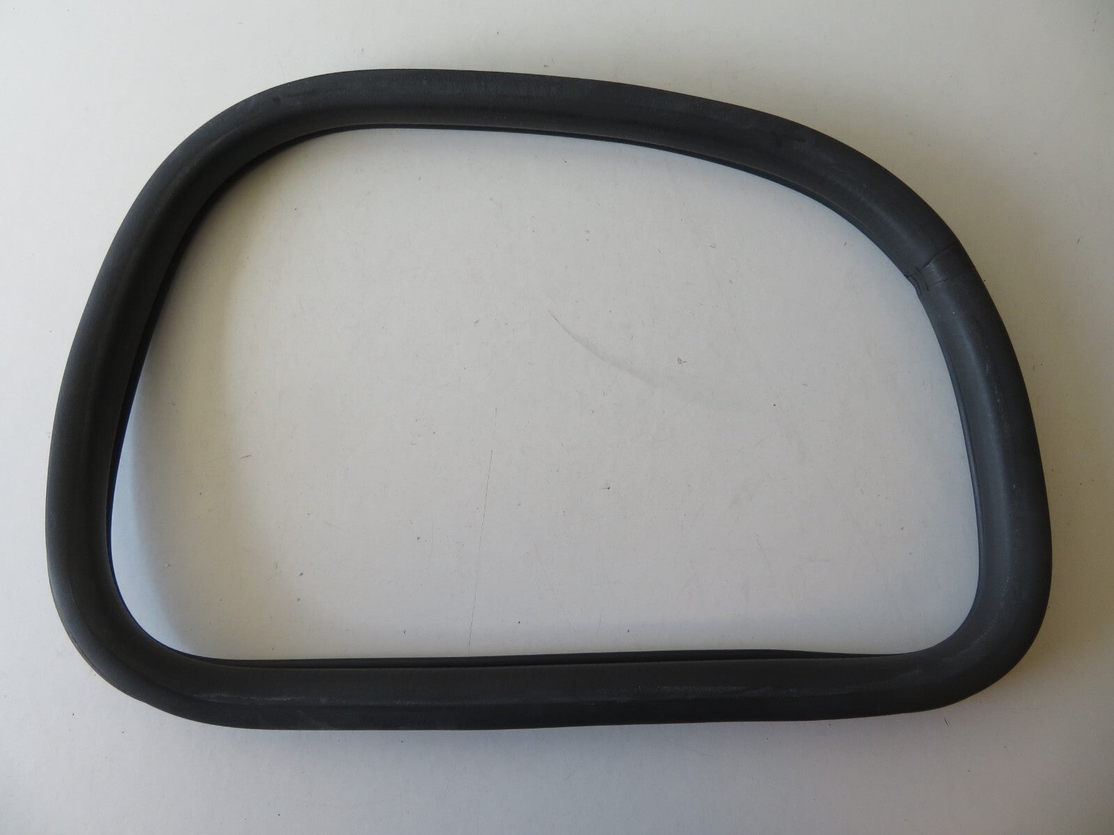 MAZDA RX8 NSR WINDOW RUBBER SEAL  2003-2008 AMS1403 SA