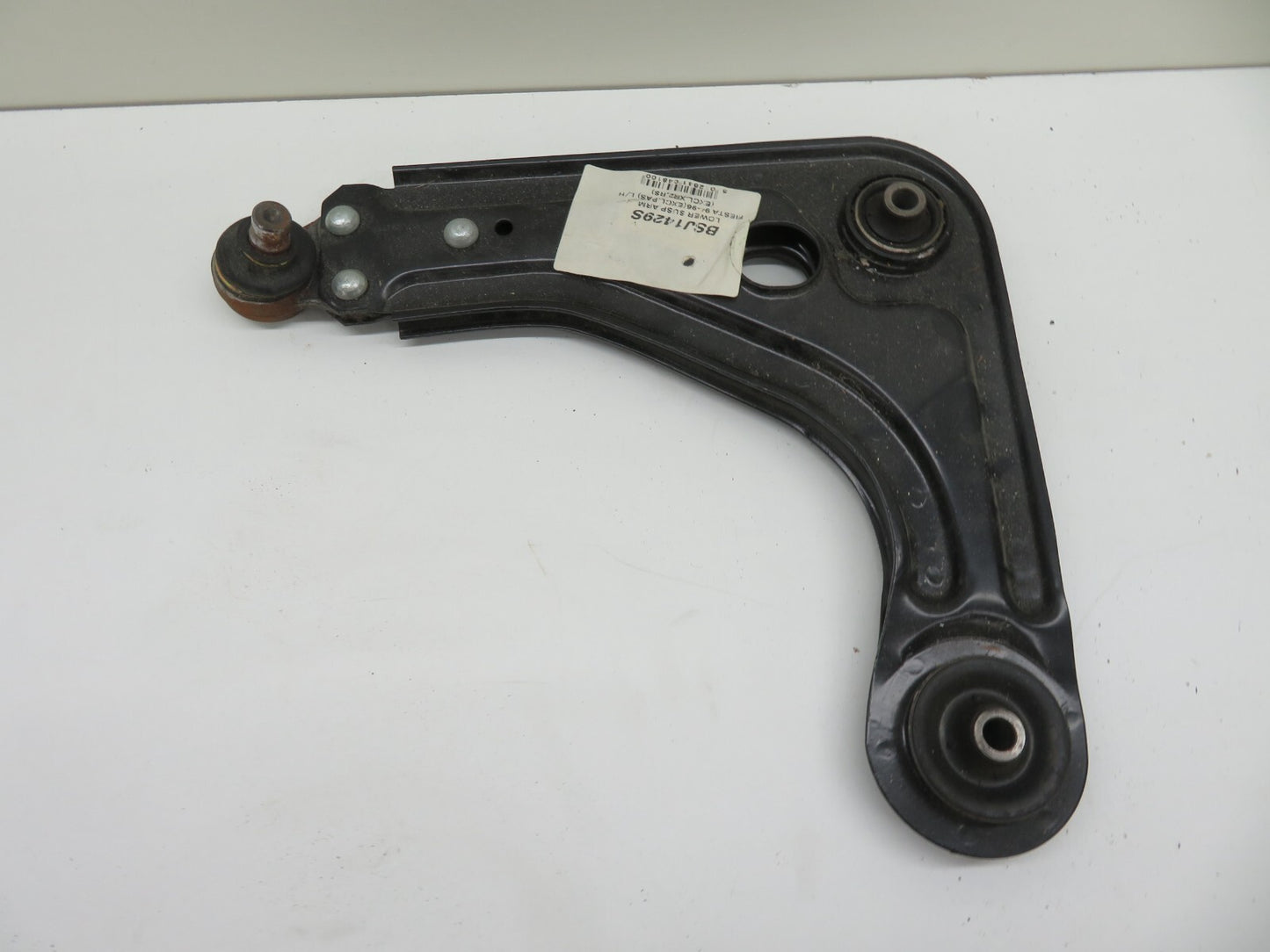 NS PASSENGER FRONT LOWER CONTROL ARM FOR FORD FIESTA 1994-1996 BSJ1429S