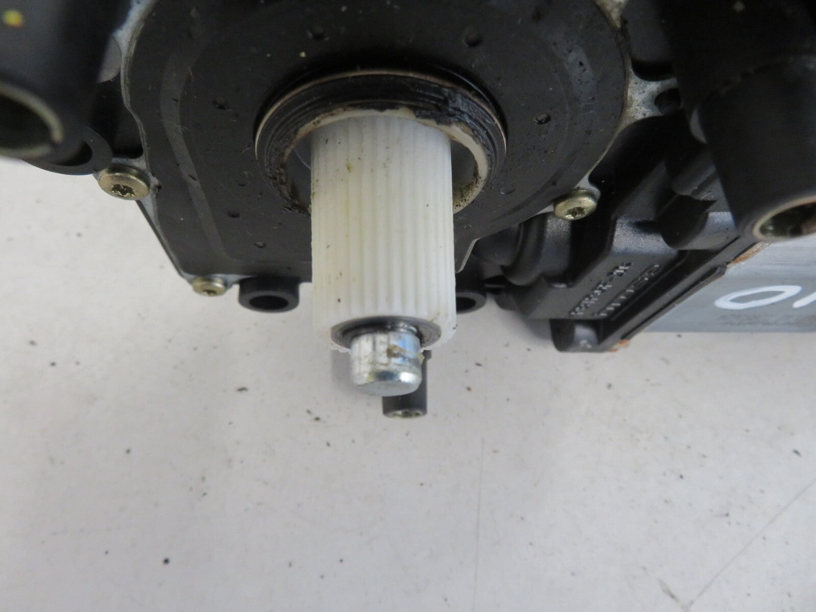 AUDI A8 D2 OSR WINDOW MOTOR 119023-113 1998-2002 1636-10