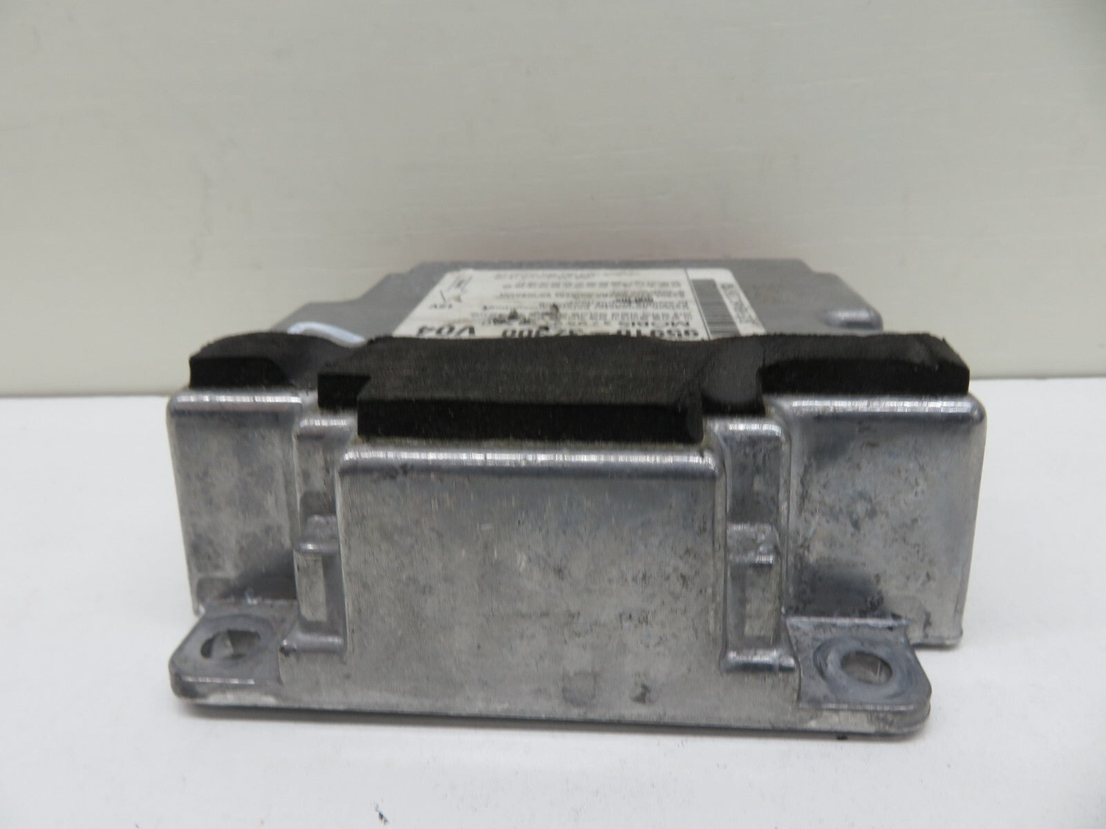 HYUNDAI I40 AIR BAG CONTROL ECU MODULE 95910-3Z300 2011-2015 A581-7