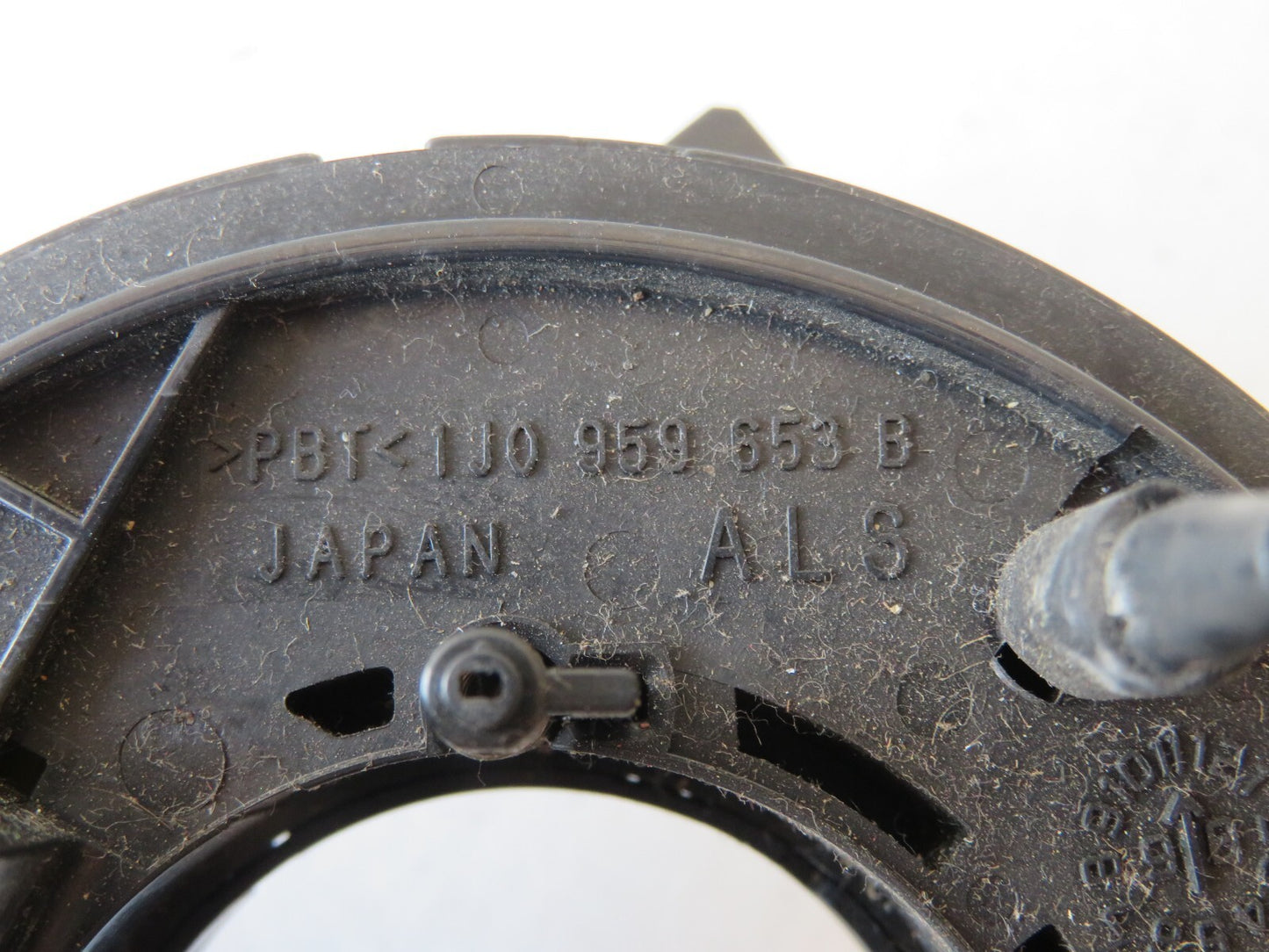 VOLKSWAGEN VW BORA CLOCK SPRING SQUIB 1J0959653B 1998-2004 AMS1036-2