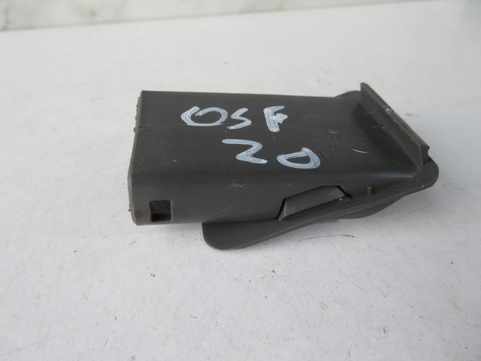 SUZUKI JIMNY OSF DASHBOARD AIR VENT 1998-2005 AMS1509-20