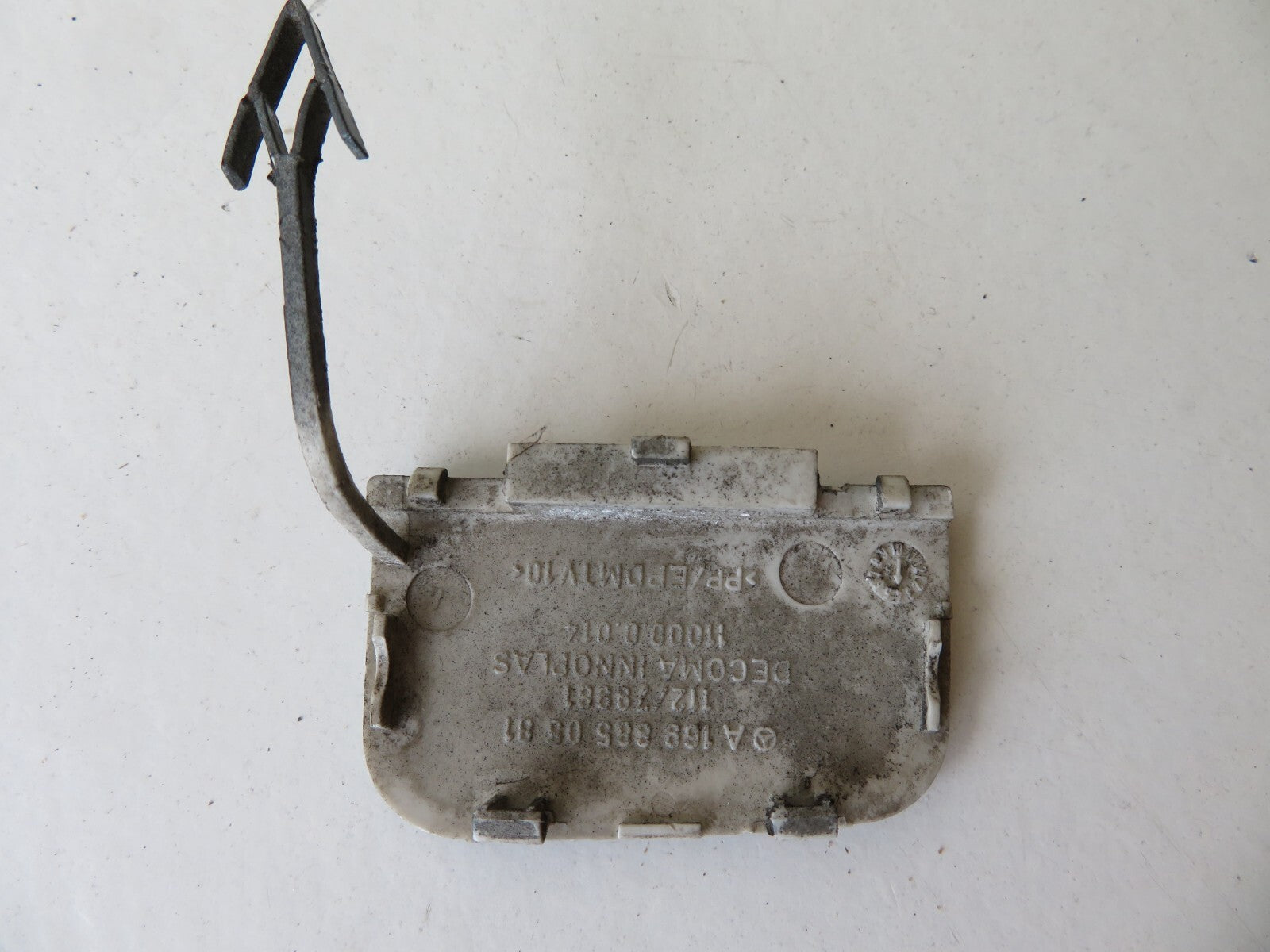 MERCEDES A-CLASS W169 FRONT TOW EYE COVER BLACK a1698850581 2004-2008 AMS1129