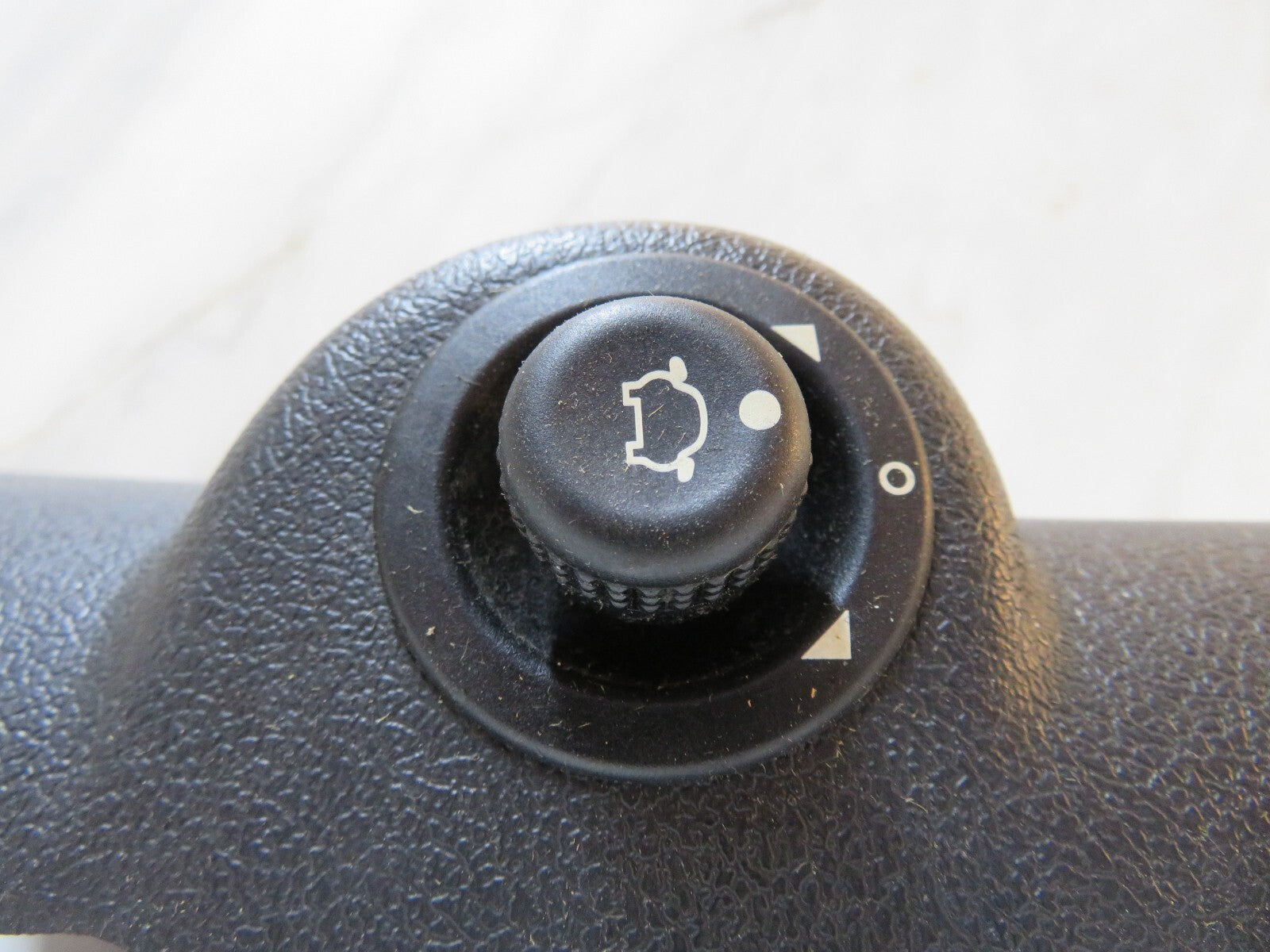FORD KA MK1 MIRROR CONTROL SWITCH 1996-2008 B9