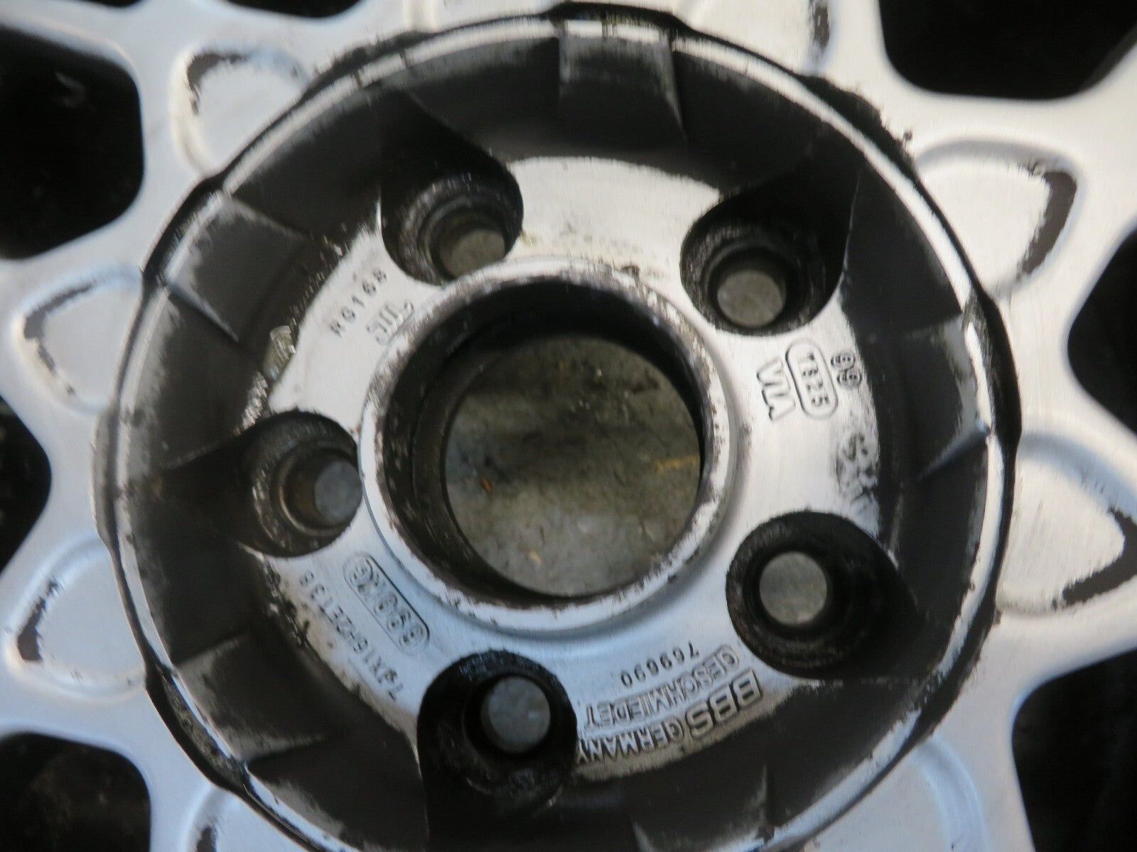 STAGGERED FITMENT 16" BBS ALLOY WHEELS X4 PCD 5 X 114.3 8J REAR 7J FRONT