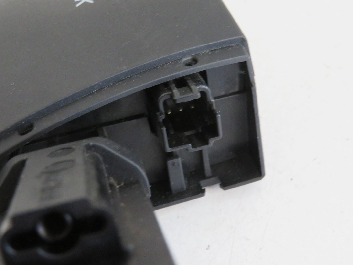 FORD FOCUS MK2 STEERING WHEEL VOLUME CONTROLS 3M5T-14K147-AD 2005-08 MIXAM1404-9