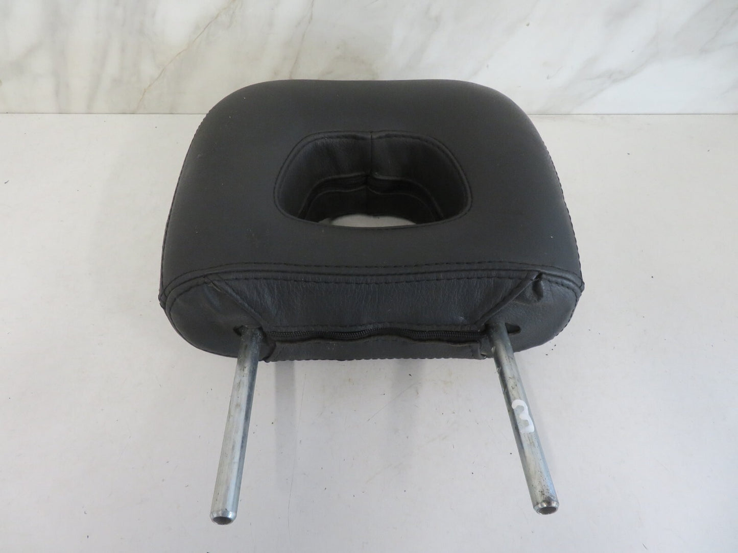 MITSUBISHI L200 LEATHER HEAD REST 1998-2006 MIX1644-3