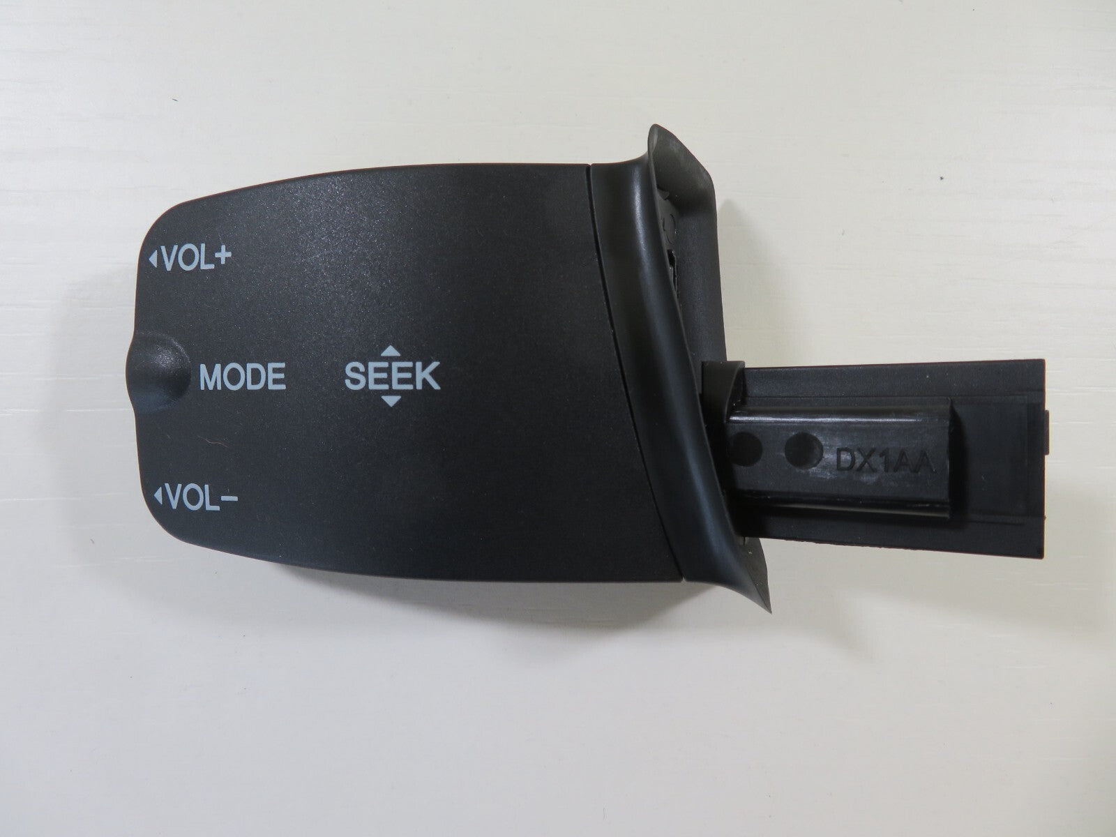 FORD FOCUS MK2 VOLUME CONTROL SWITCHES 2005-2010 1744-27