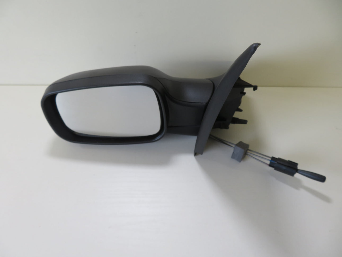 NS PASSENGER LH DOOR WING MIRROR FOR RENAULT MEGANE 2003-2009 388-RND116C