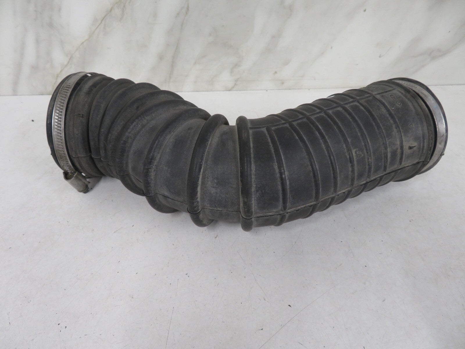 FORD PUMA AIR INTAKE PIPE 96MF-9C623-AE 1997-2002 1350-8