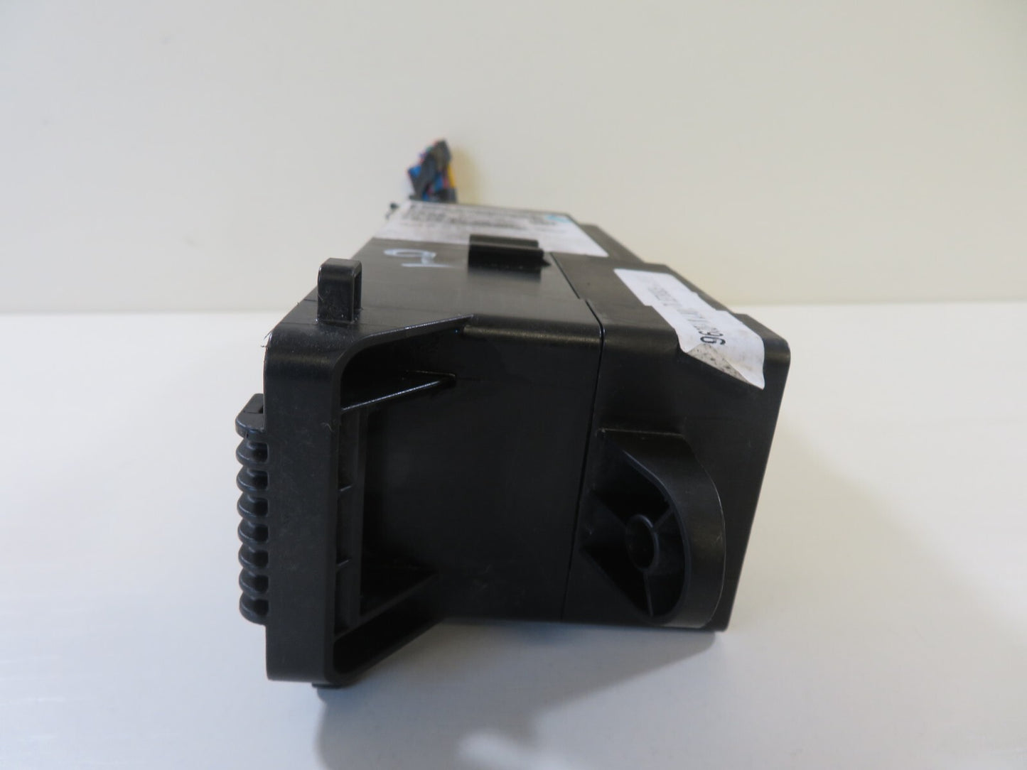 FORD C MAX GRAND FUSE BOX RELAY BOARD AV6T-14014-BBE 2011-2015 1507-9