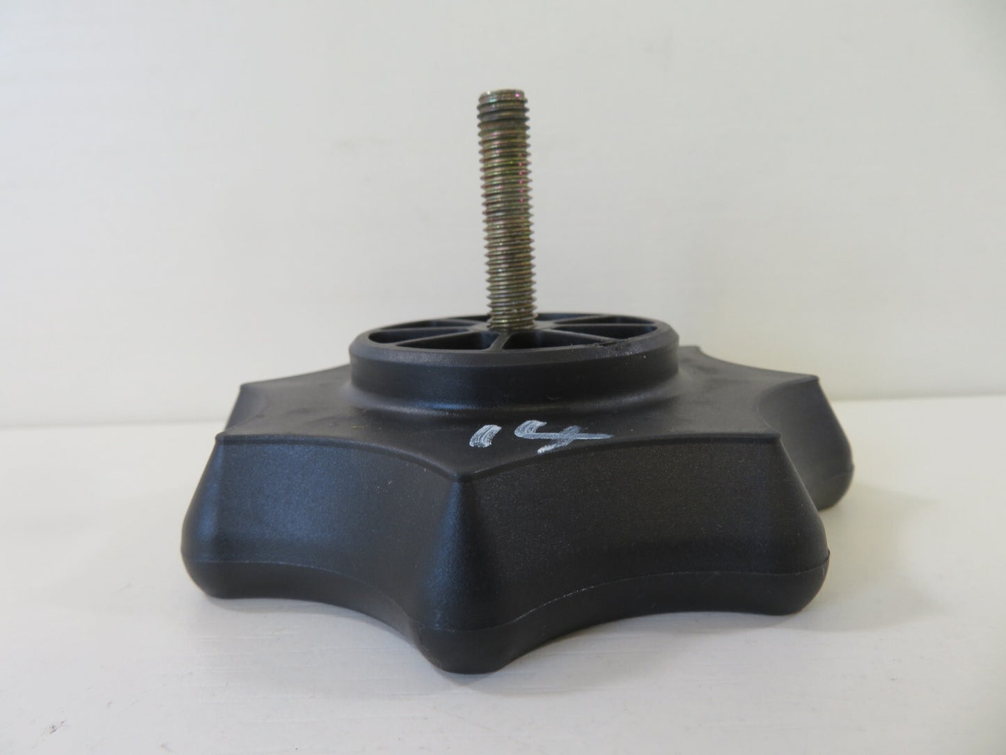 SKODA FABIA MK1 SPARE WHEEL CLAMP 1999-2004 1741-14